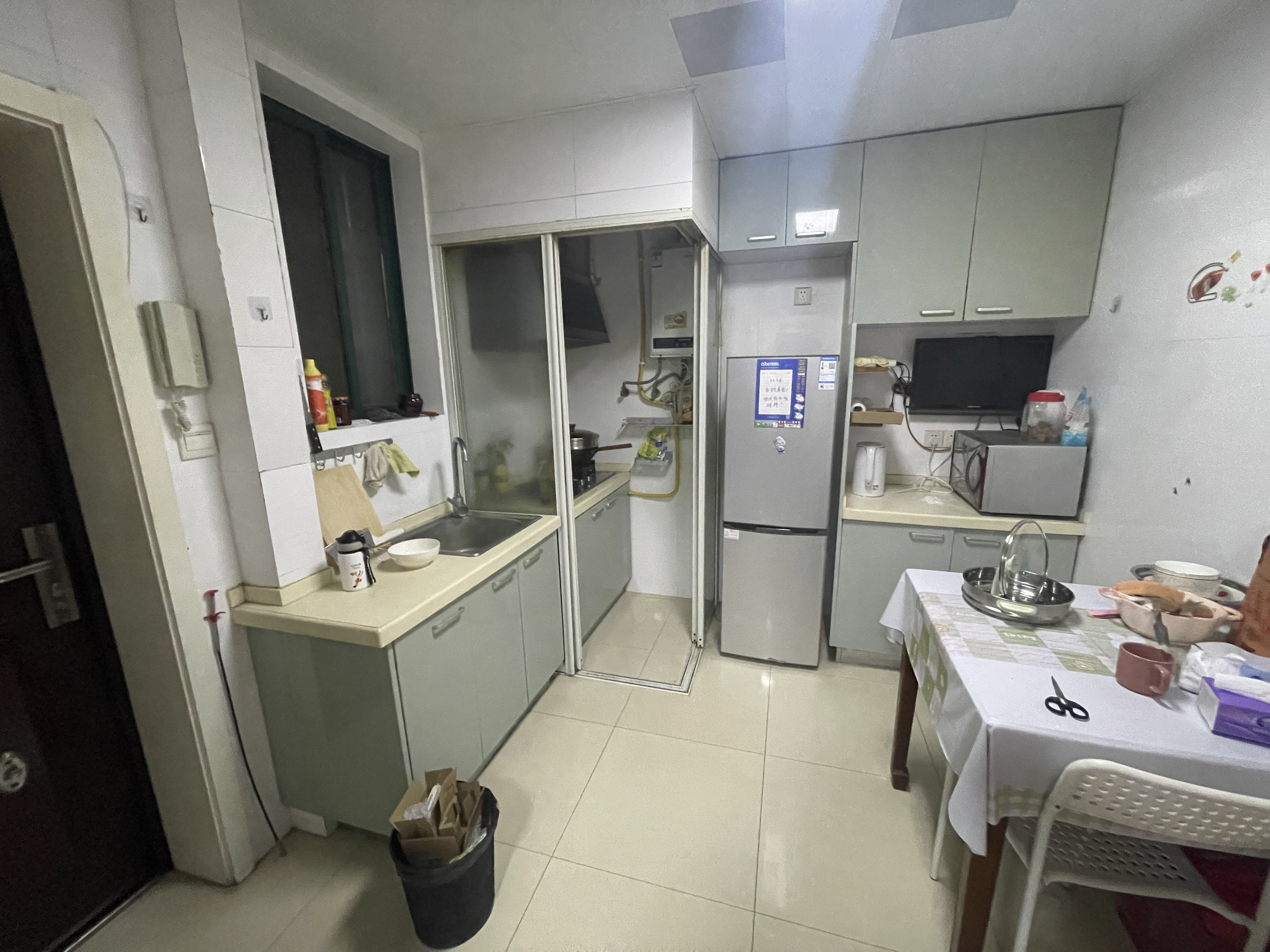 宝钢三村 2房1厅1卫 