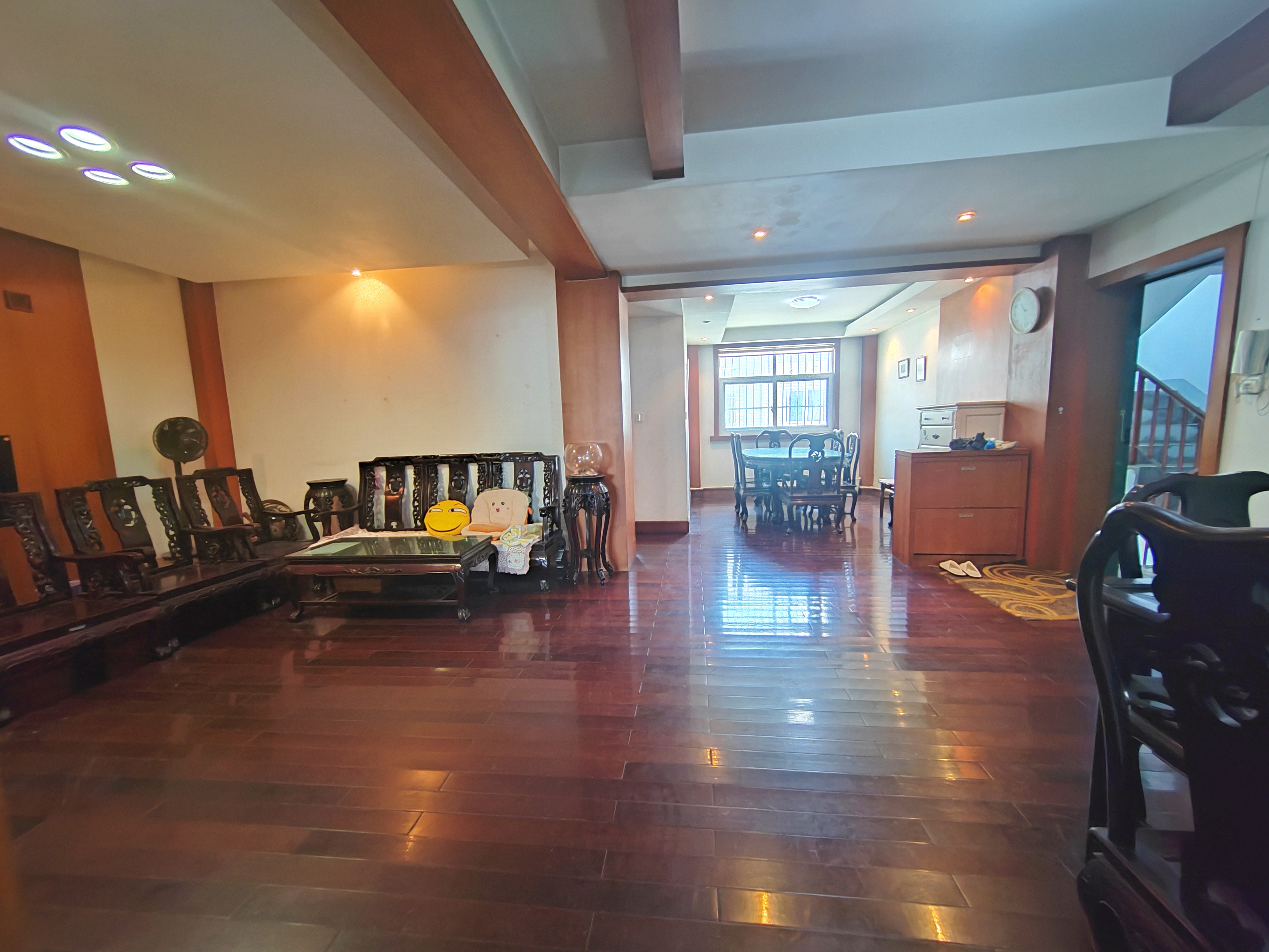 密山路500弄