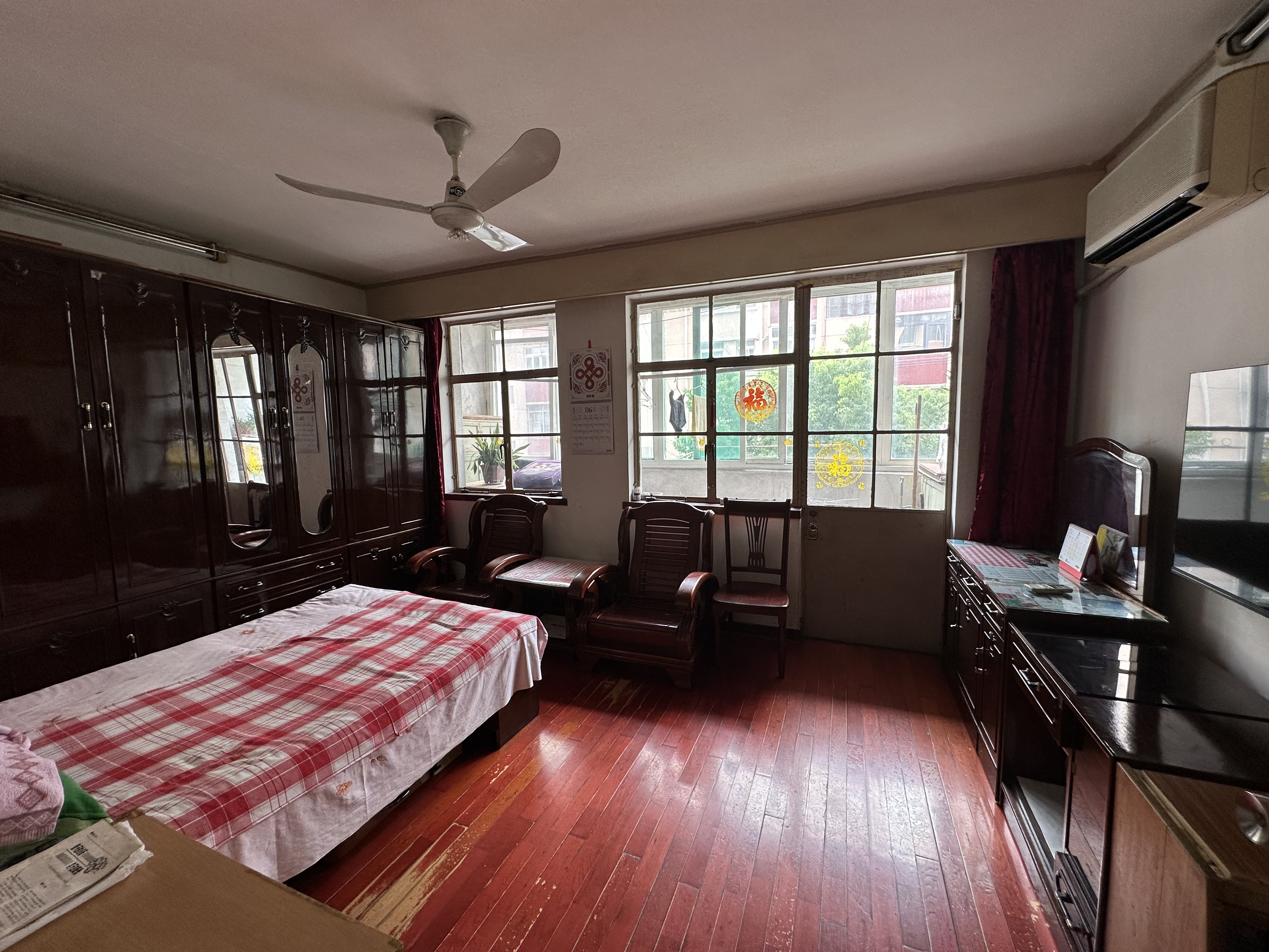 宝钢四村(友谊路)