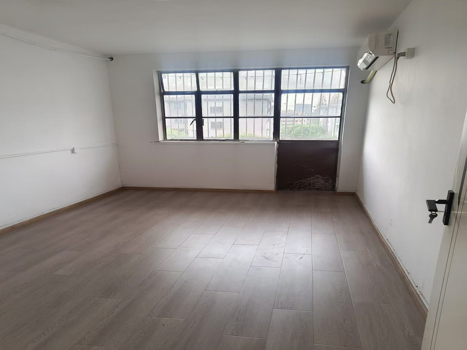 宝山三村 2房1厅1卫 