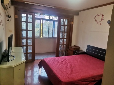 宝山一村