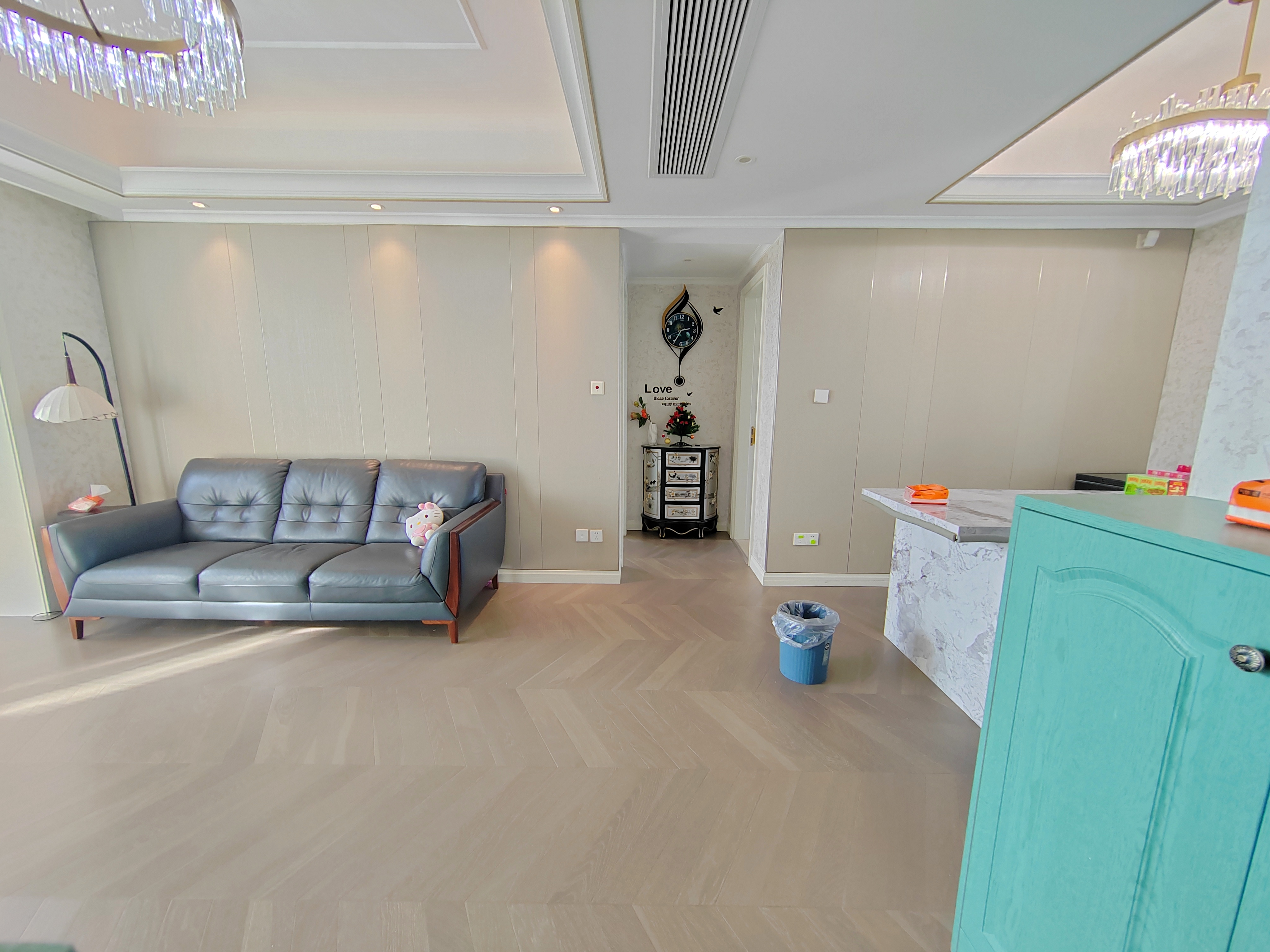 上海长滩三期明东苑 2房2厅2卫 7,600元/月 视频房