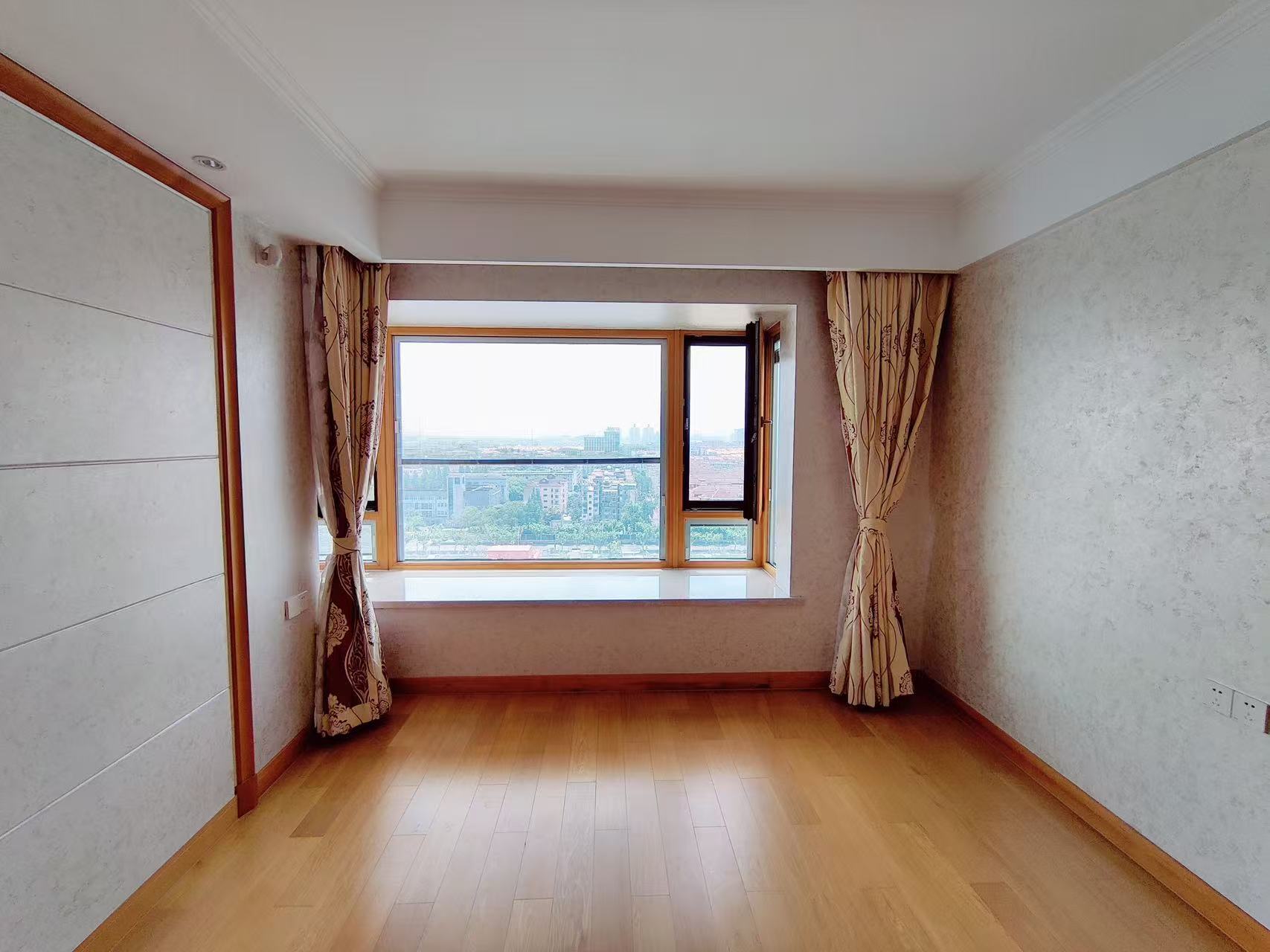 上海长滩二期冠东苑