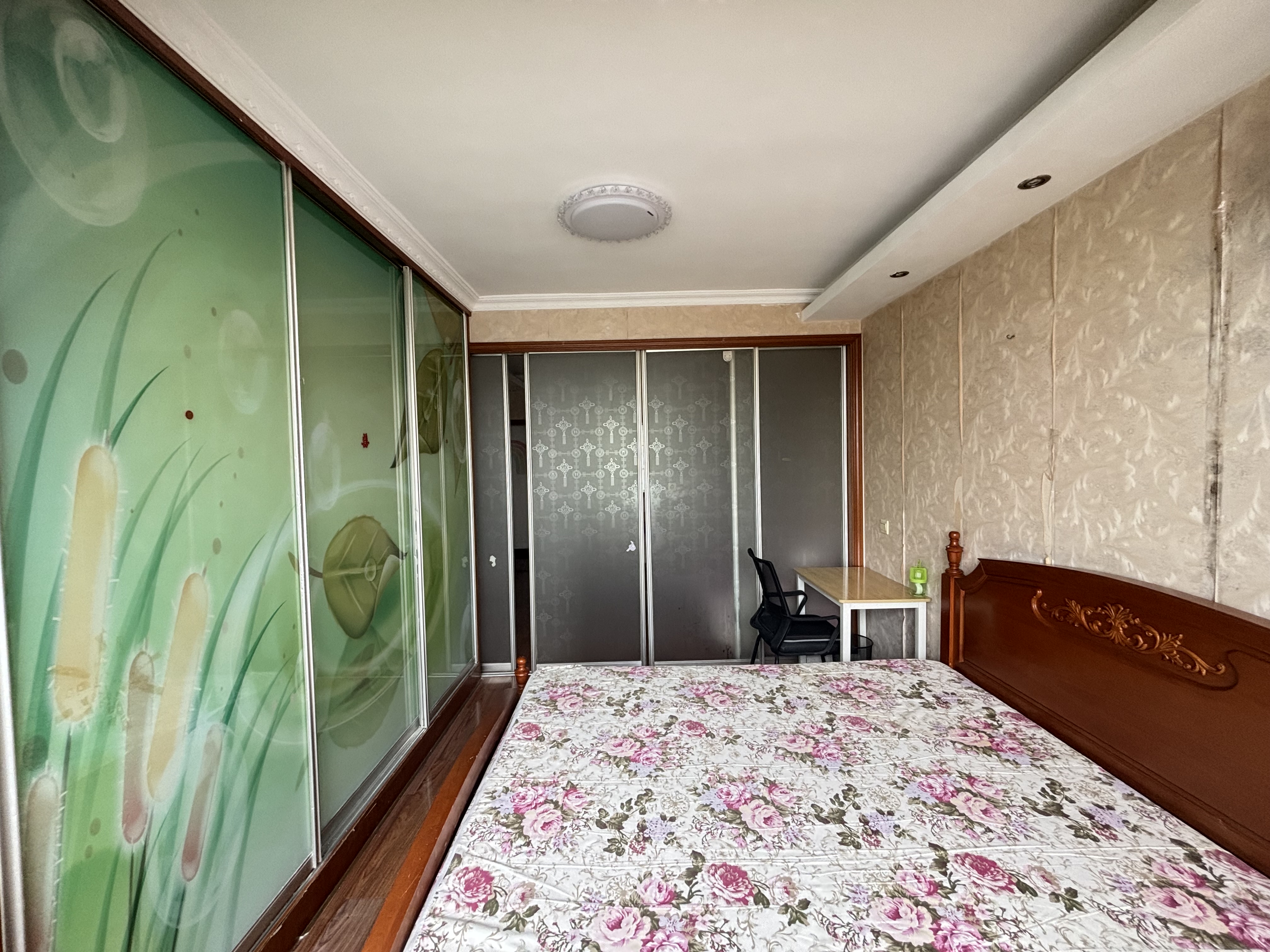 宝林六村