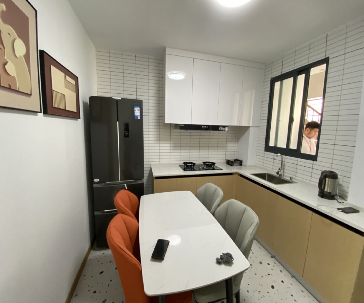 宝钢三村 2房1厅1卫 随时看房