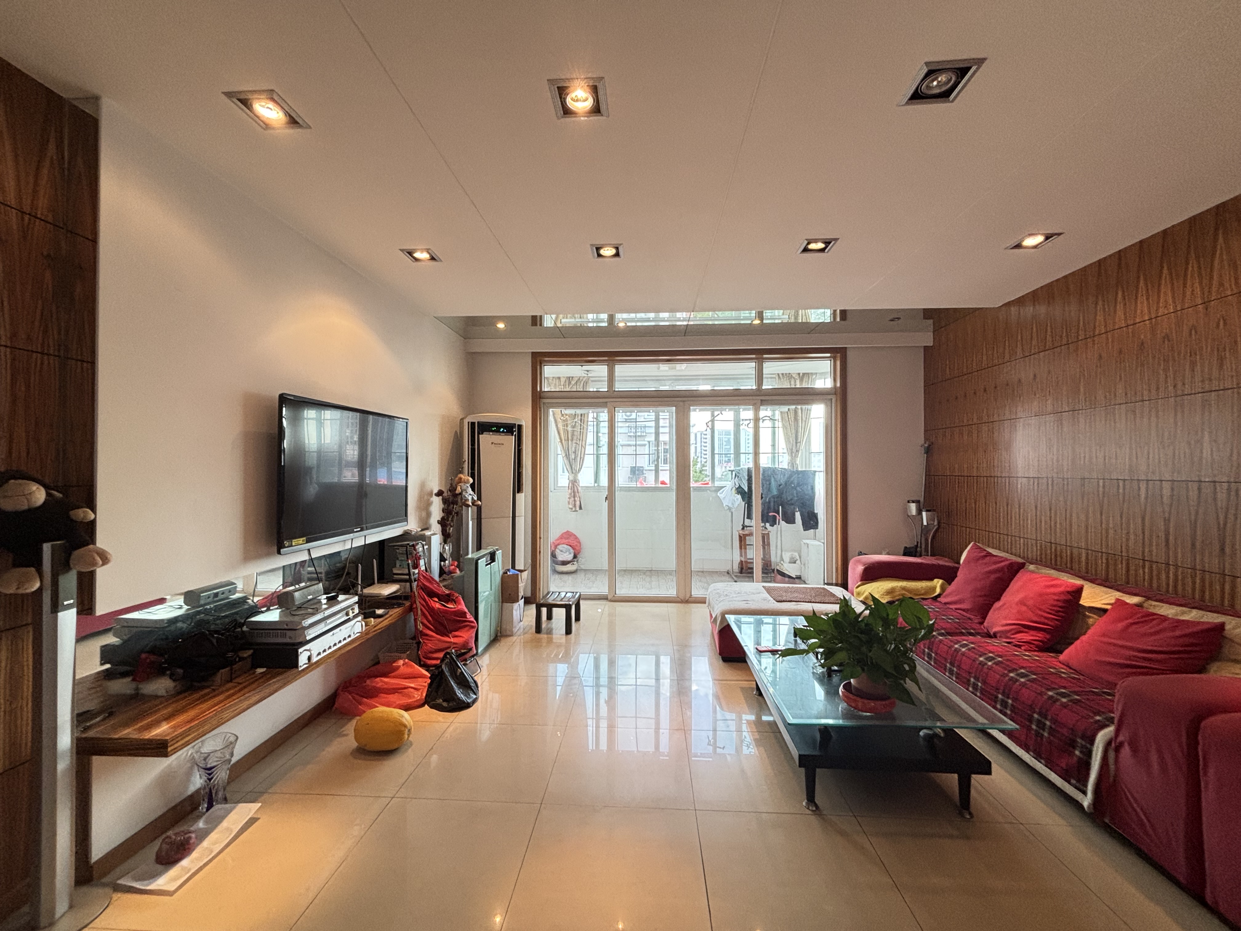 同济公寓(盘古路689弄) 3室2厅2卫 地铁口