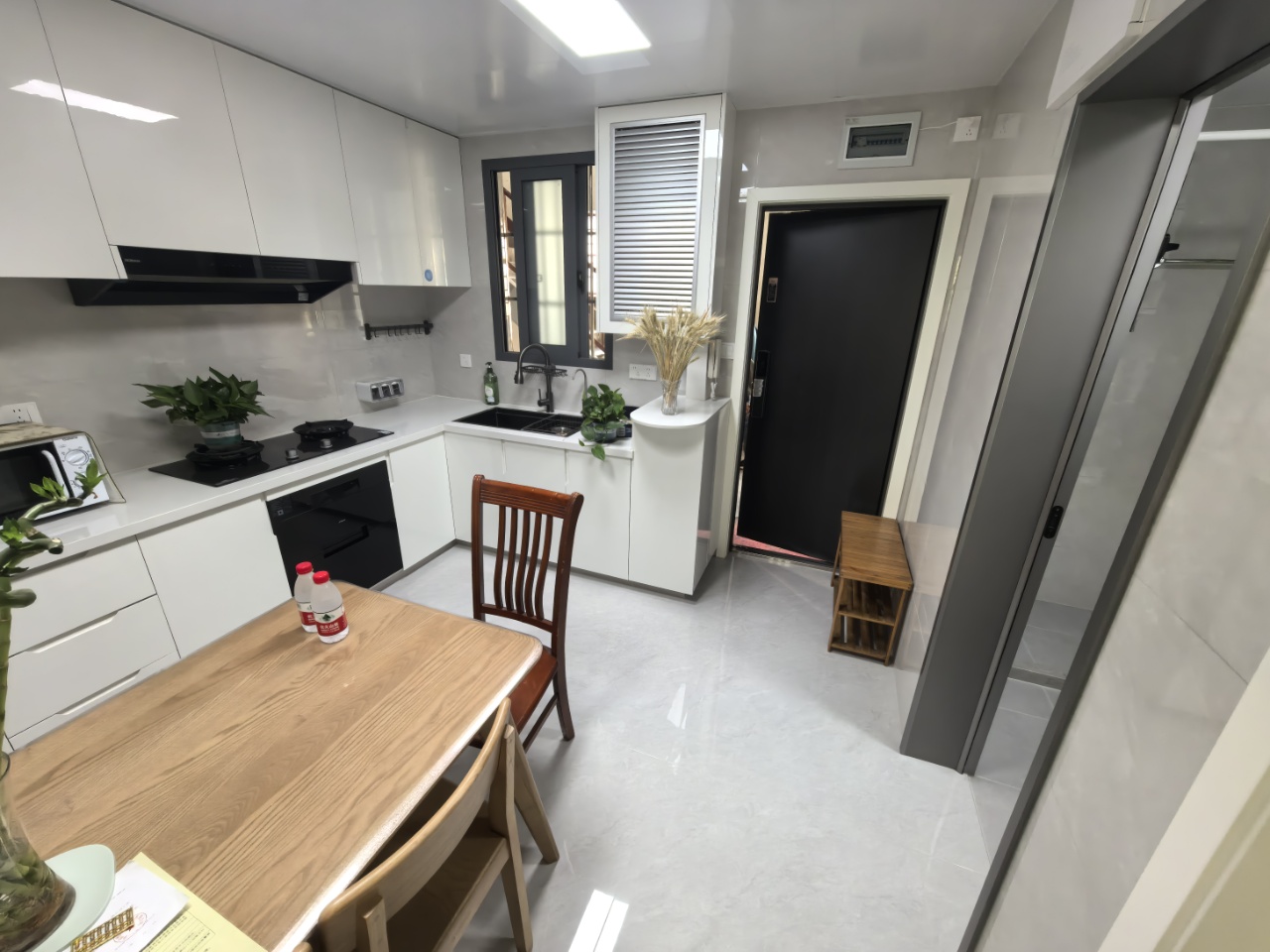 宝钢三村 2房1厅1卫 