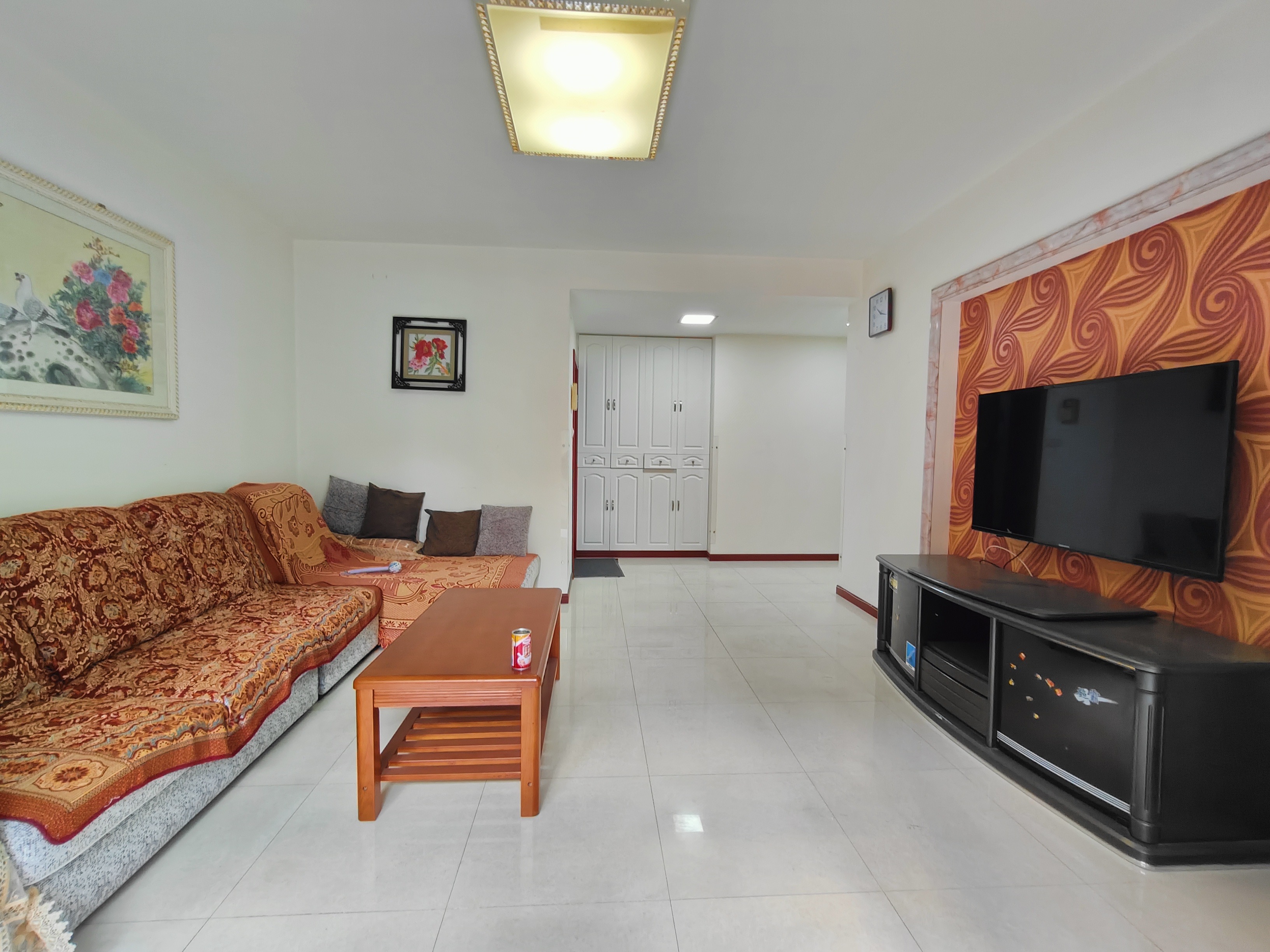 思致公寓 3房2厅2卫 