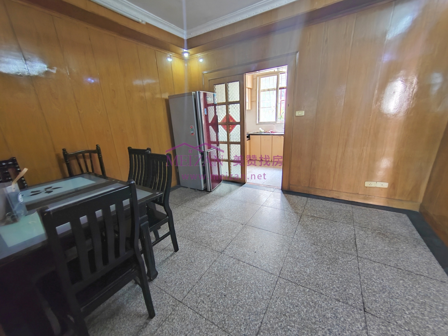 同济路1111弄，两室一厅，全配，近地铁