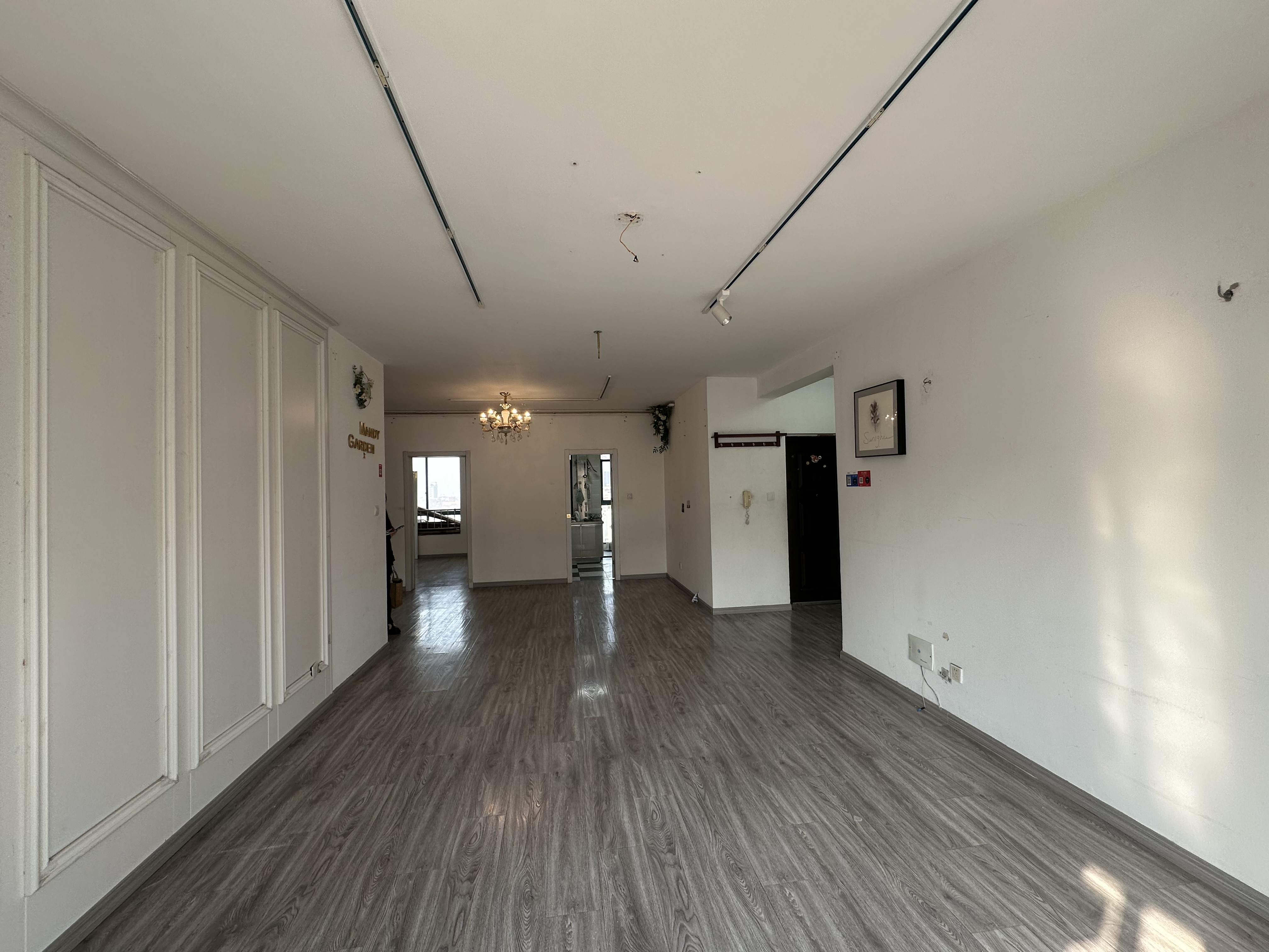 建宇公寓 3房2厅2卫 