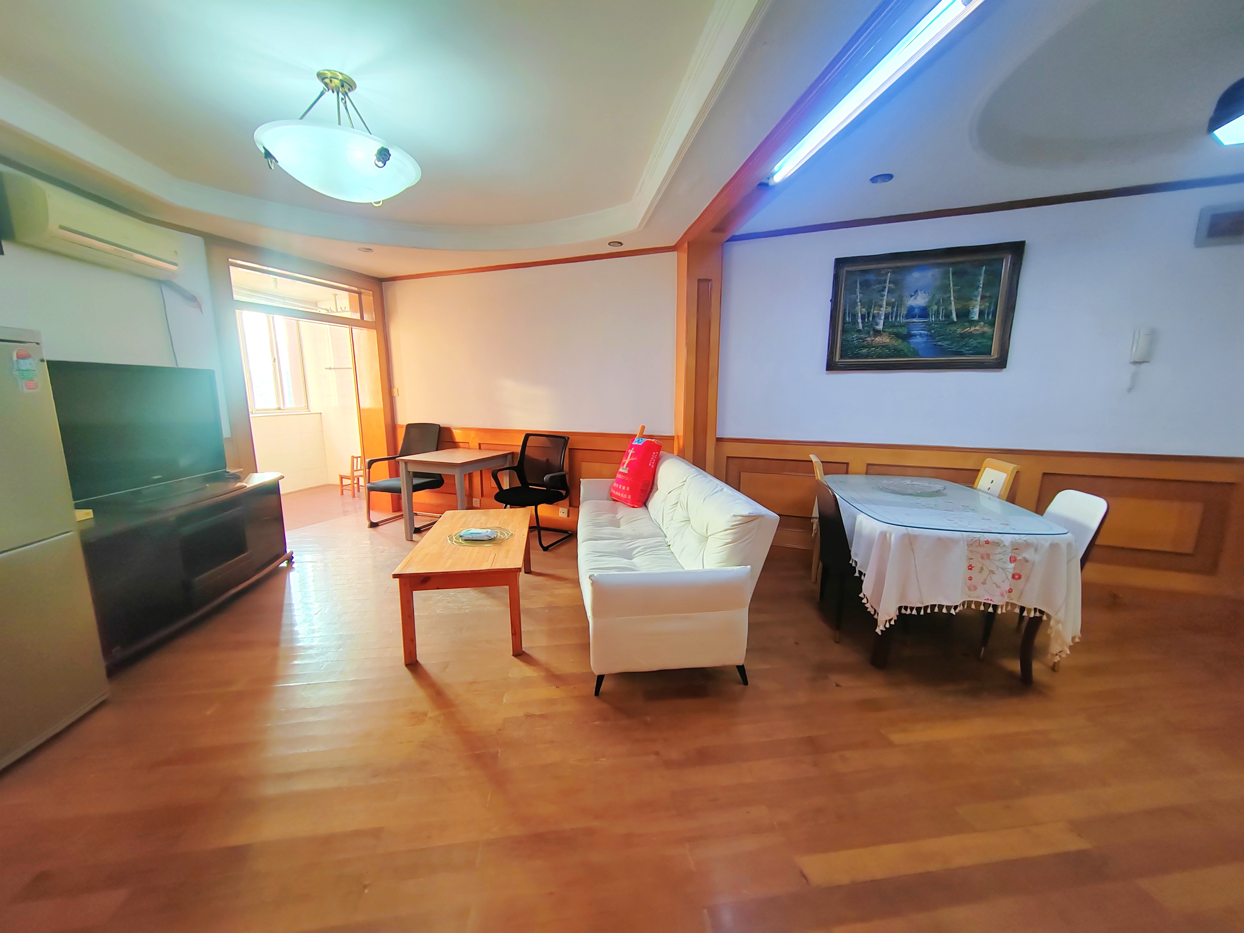 宝山八村 3室2厅2卫 三房两厅，电梯房