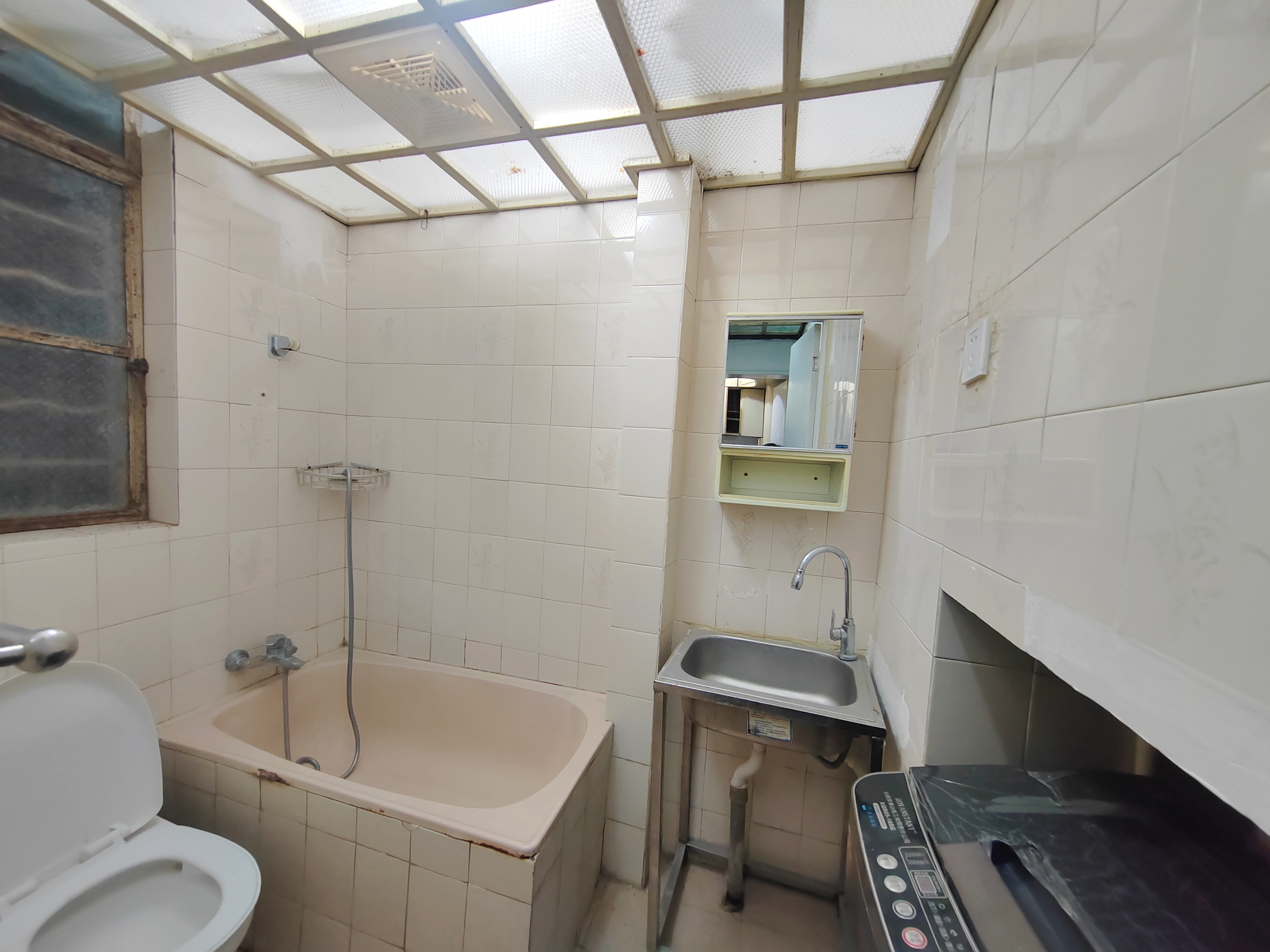 宝钢四村(友谊路)