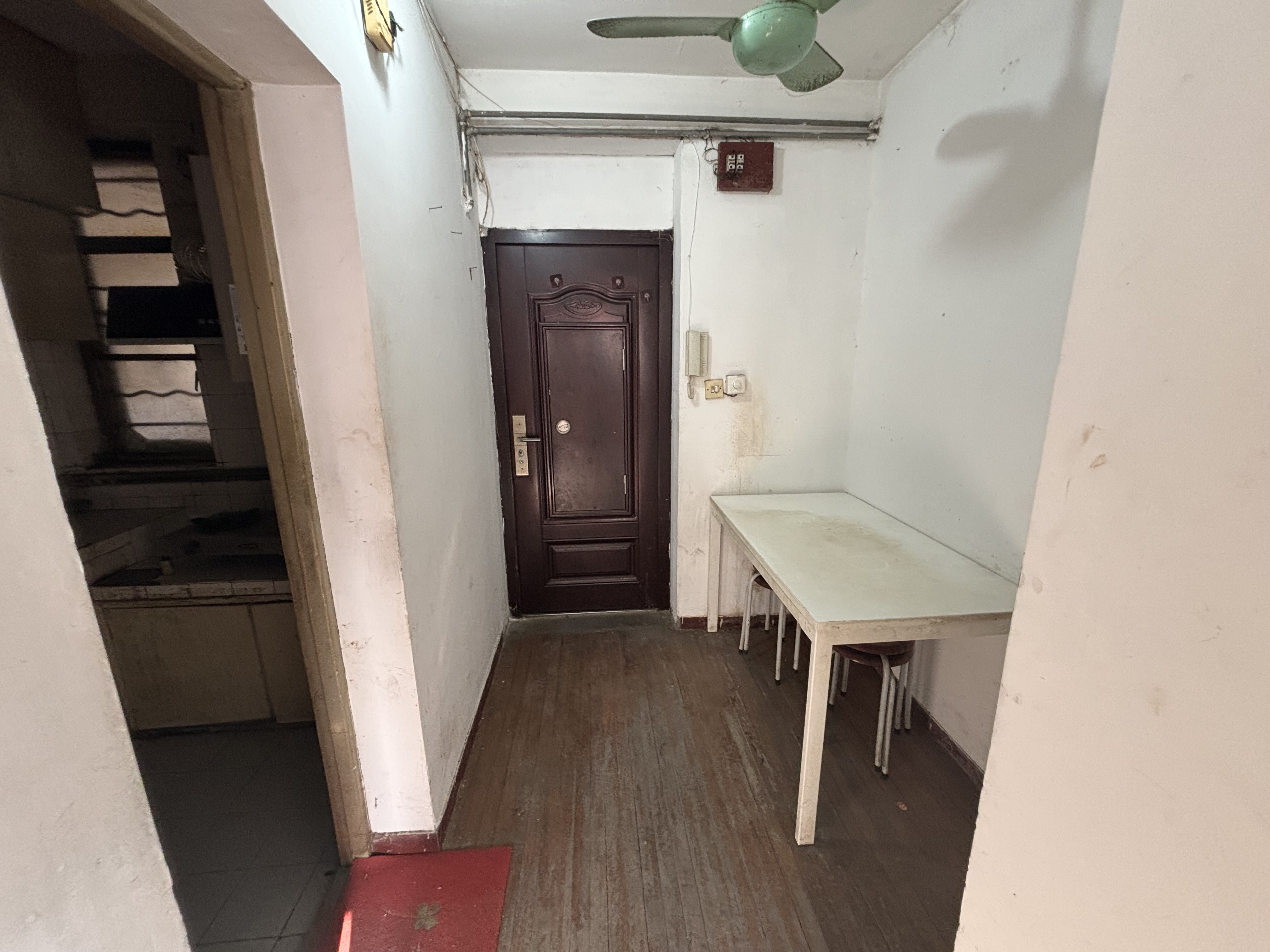 宝钢四村(友谊路) 2室1厅1卫 150万 满五年