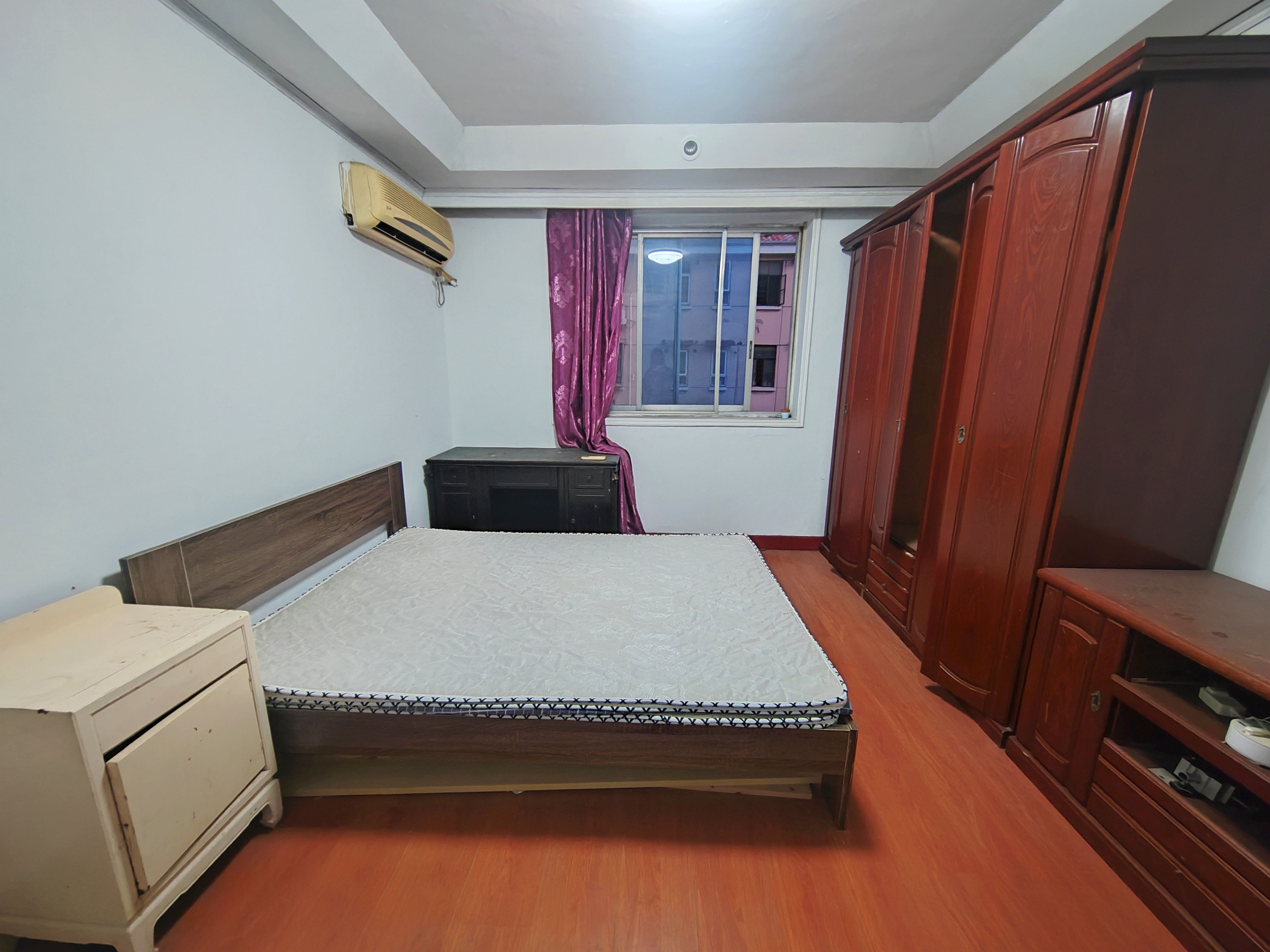 宝钢四村(友谊路)