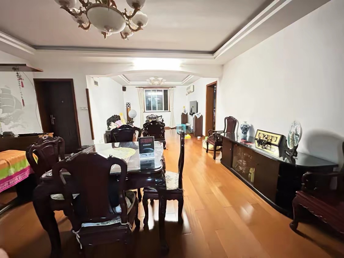 宝钢三村