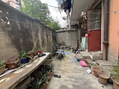 同济路1111弄
