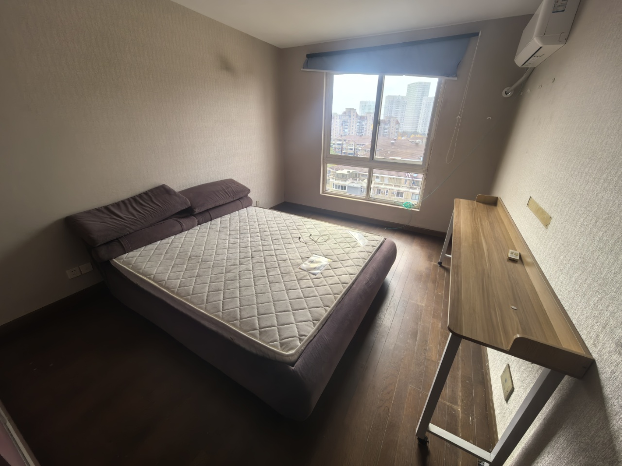 华能城市花园 5房3厅3卫 