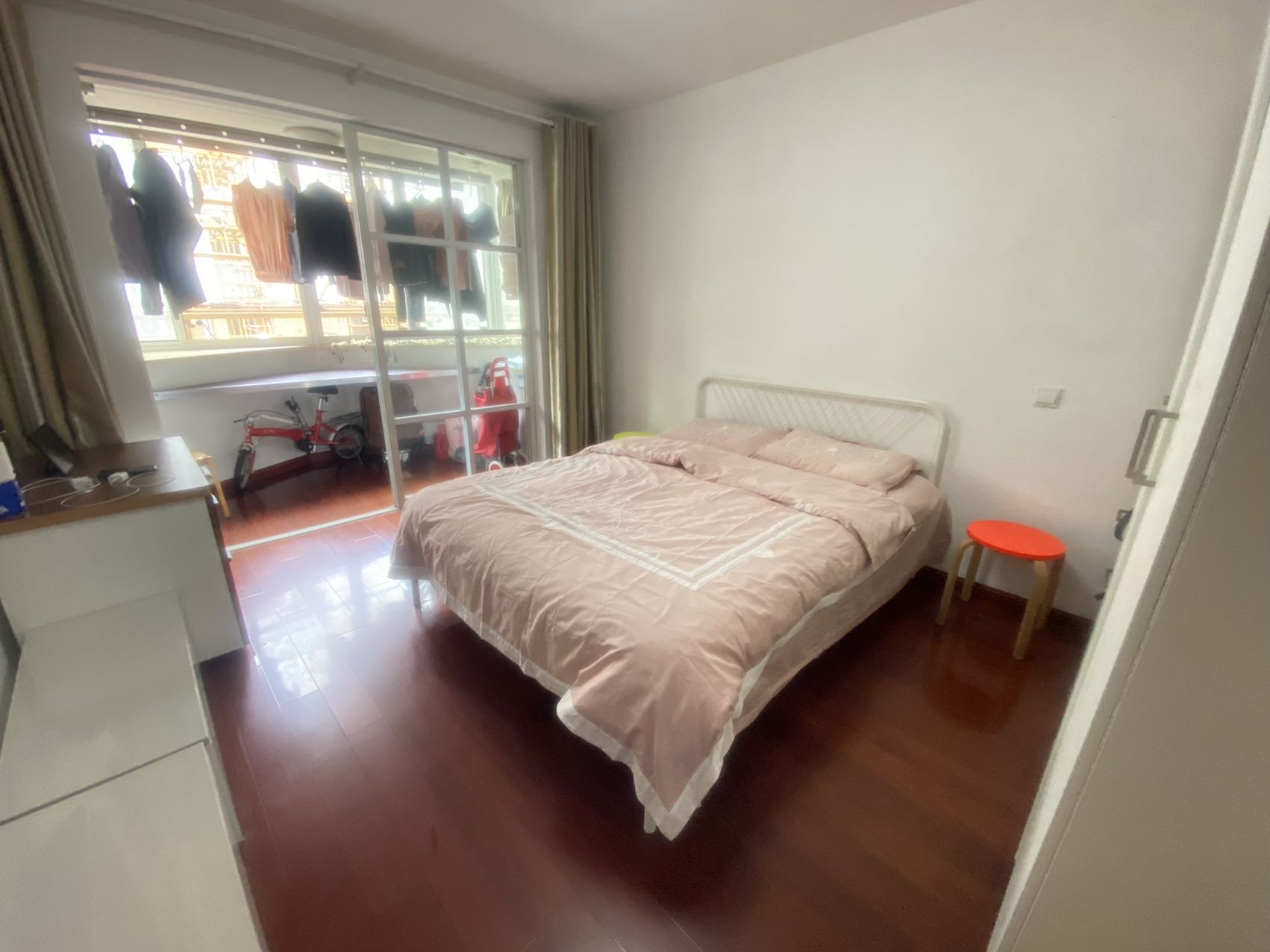 丁香园 1室1厅0卫 212万 