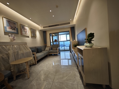 深业东岭花园二期 3室2厅0卫 648万 