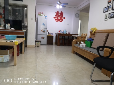 南北通透,次新小区,黄金地段,楼层好,采光很棒,性价比高