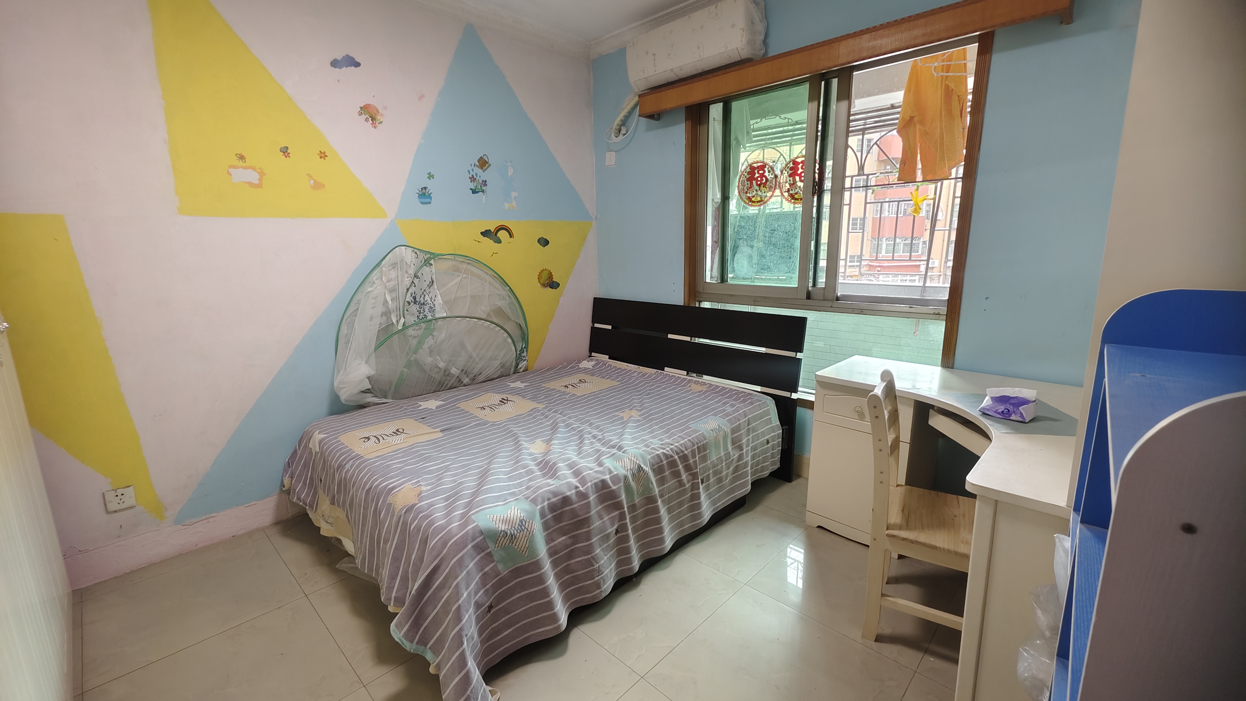 西丽居委综合楼