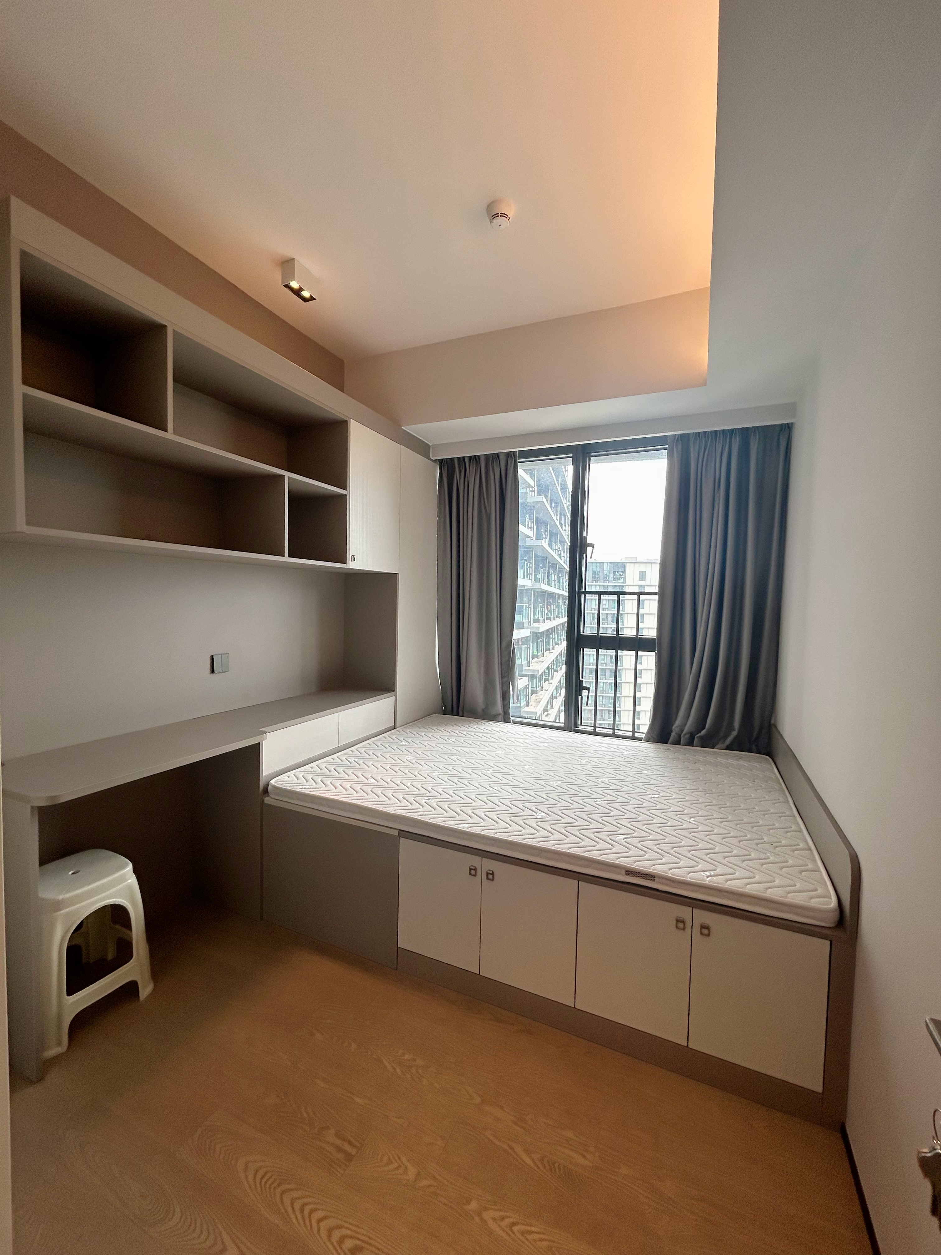 会展湾水岸广场