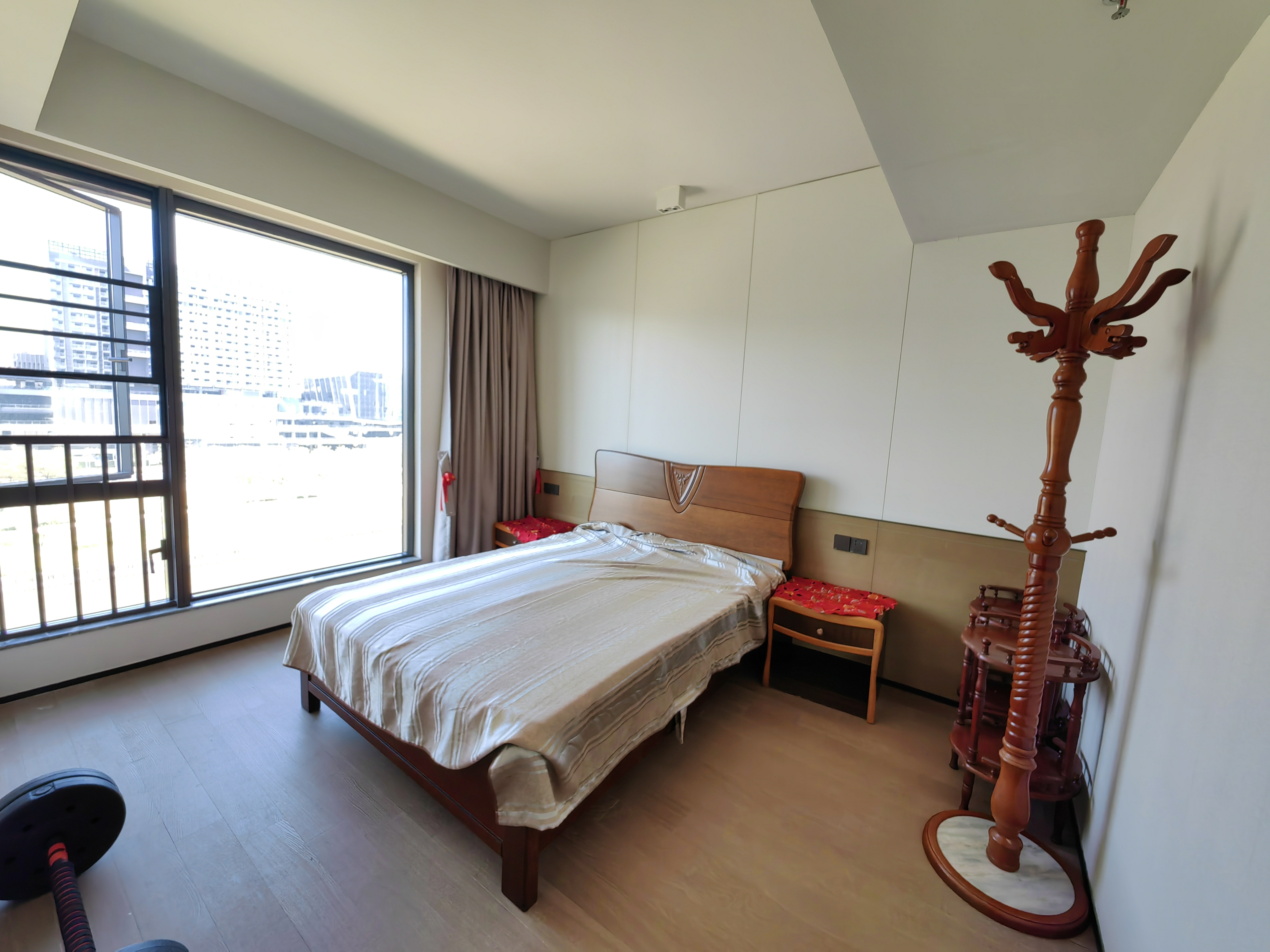 会展湾水岸广场