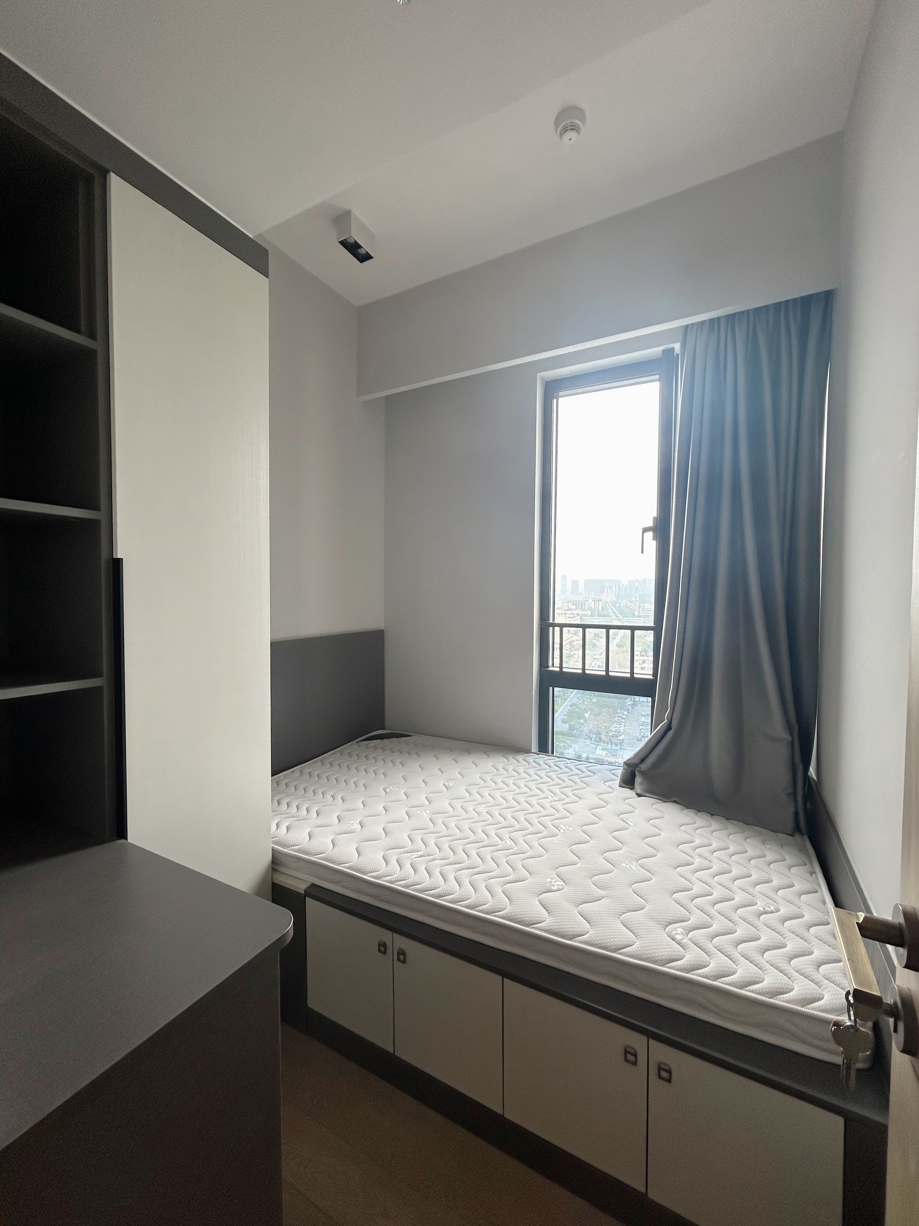 会展湾水岸广场