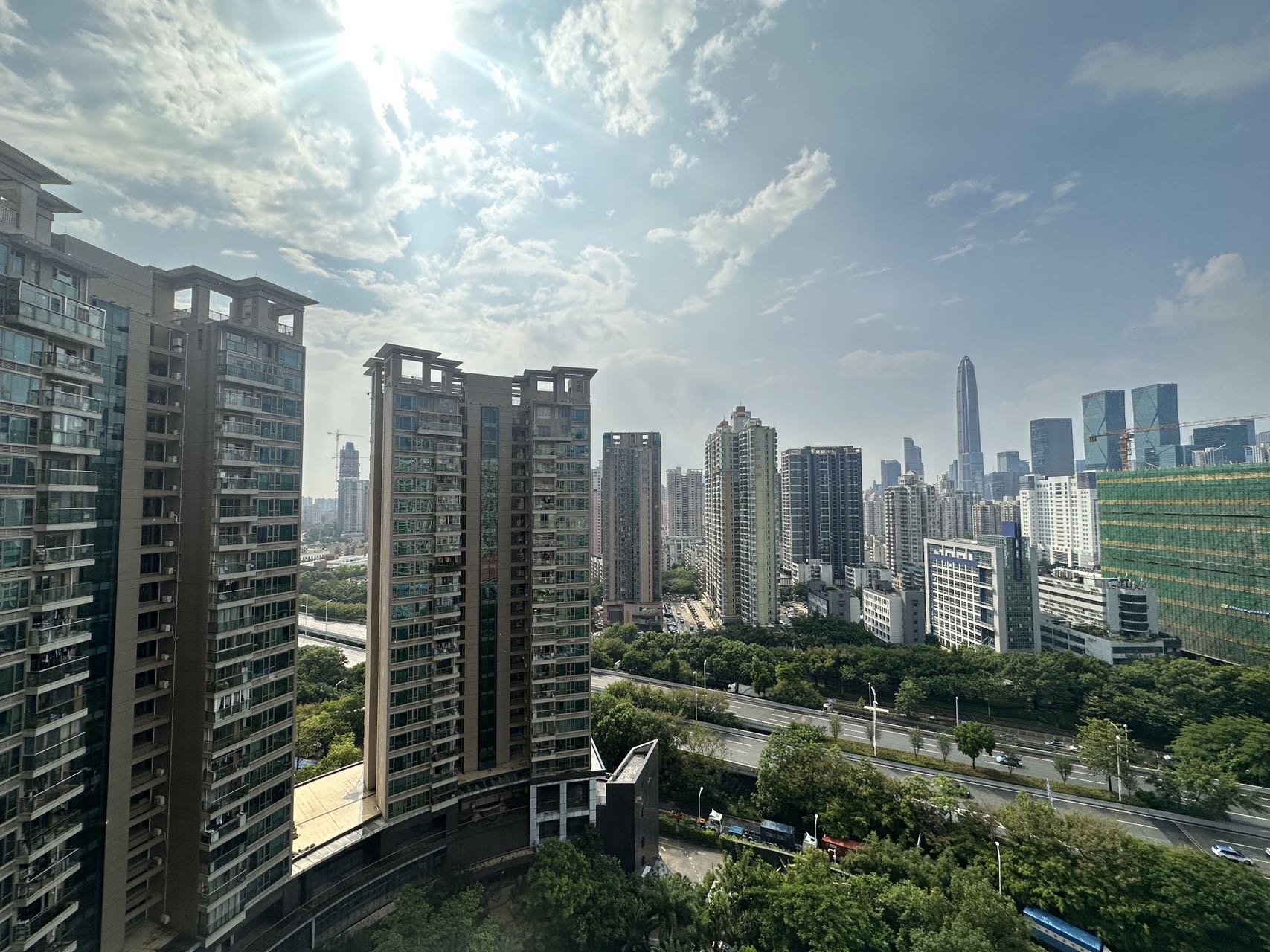 皇御苑五期廊桥花园