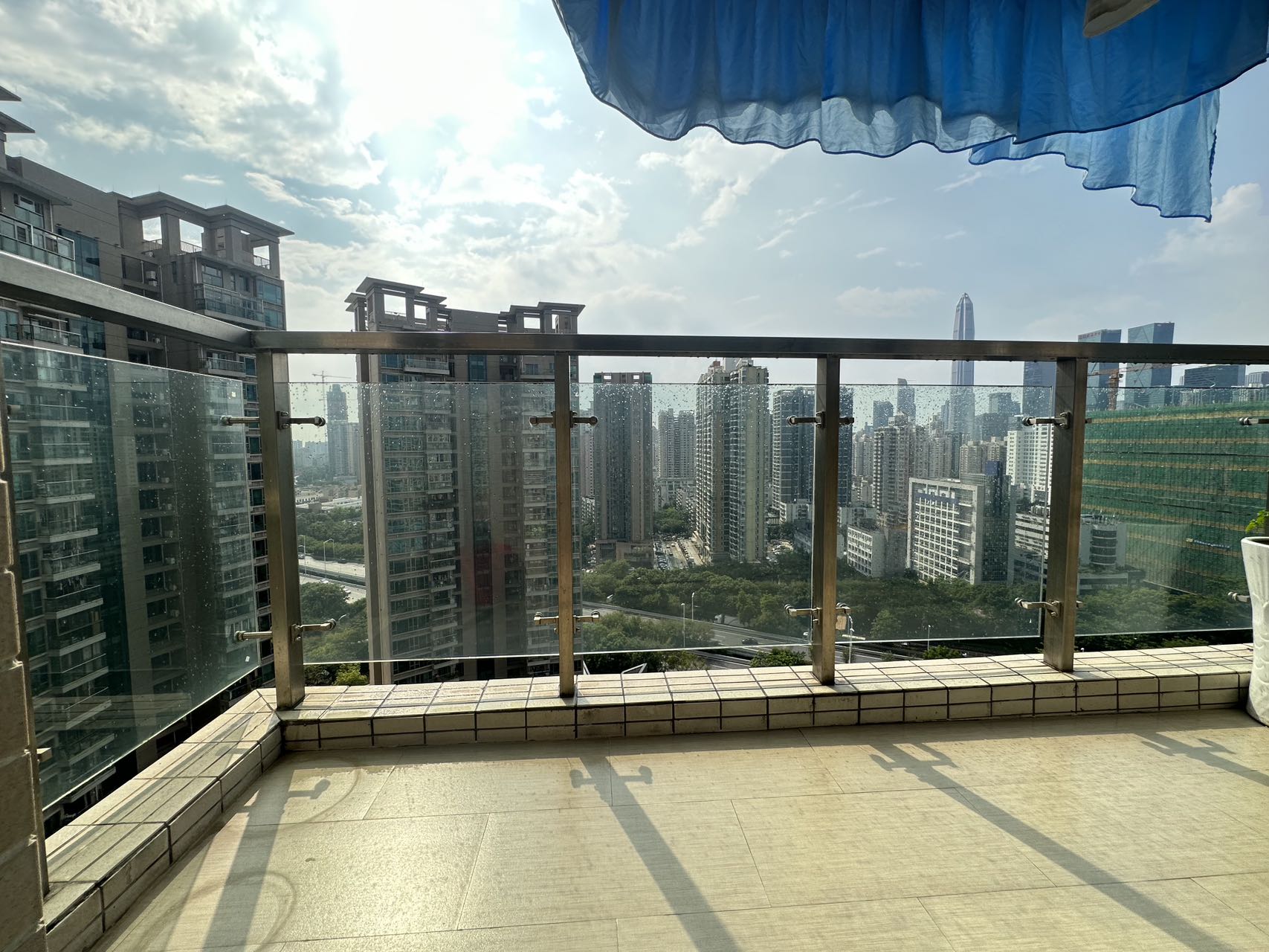 皇御苑五期廊桥花园