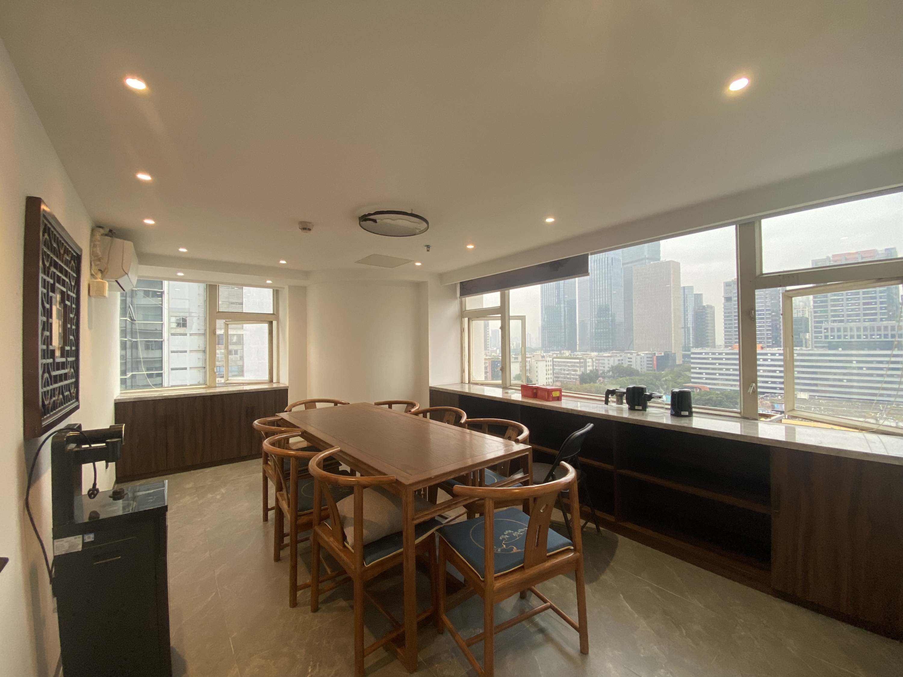 英龙展业大厦