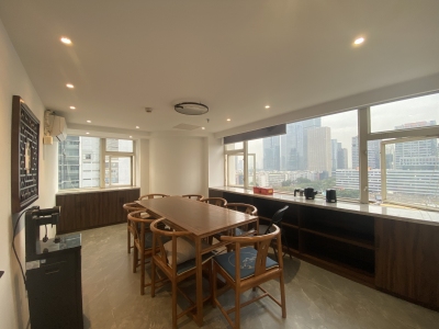 英龙展业大厦