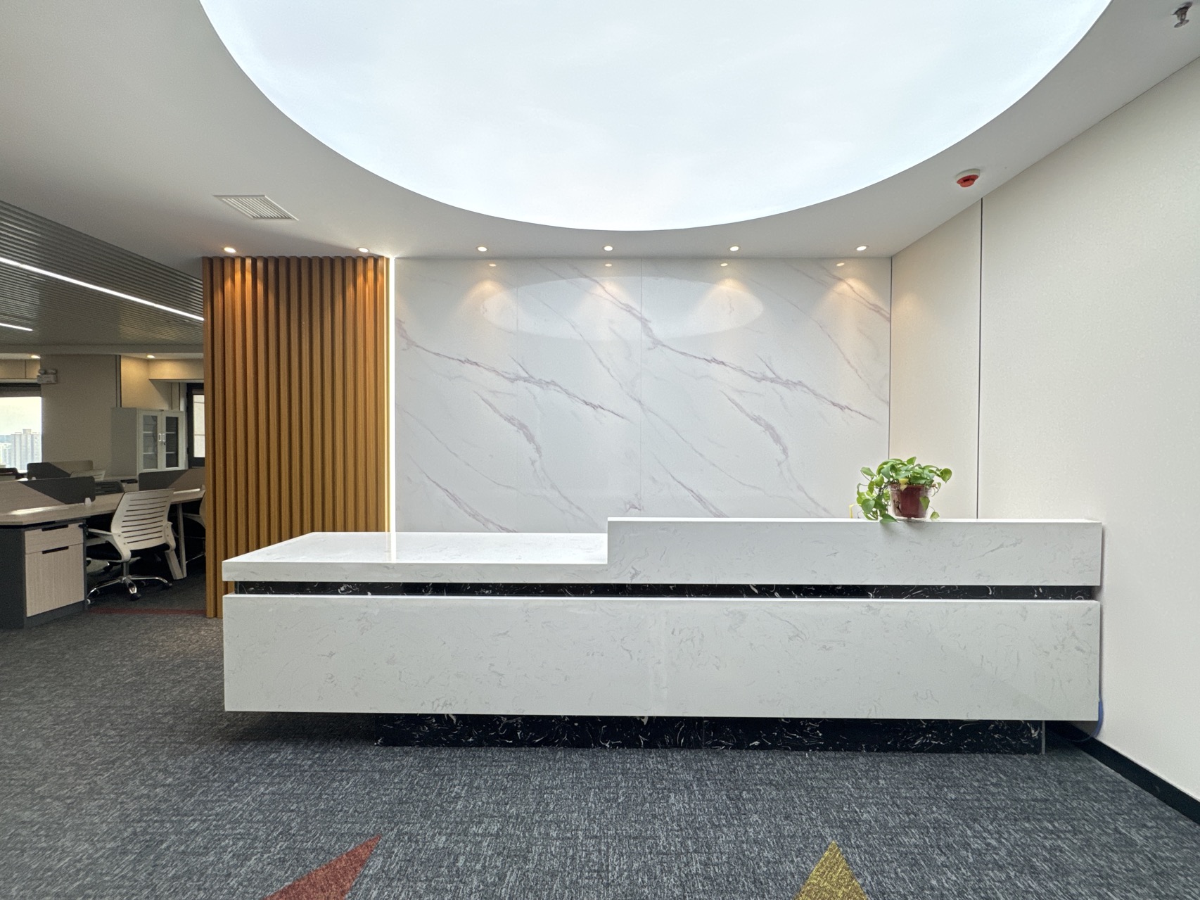 高新区清华科技园正电梯口户型