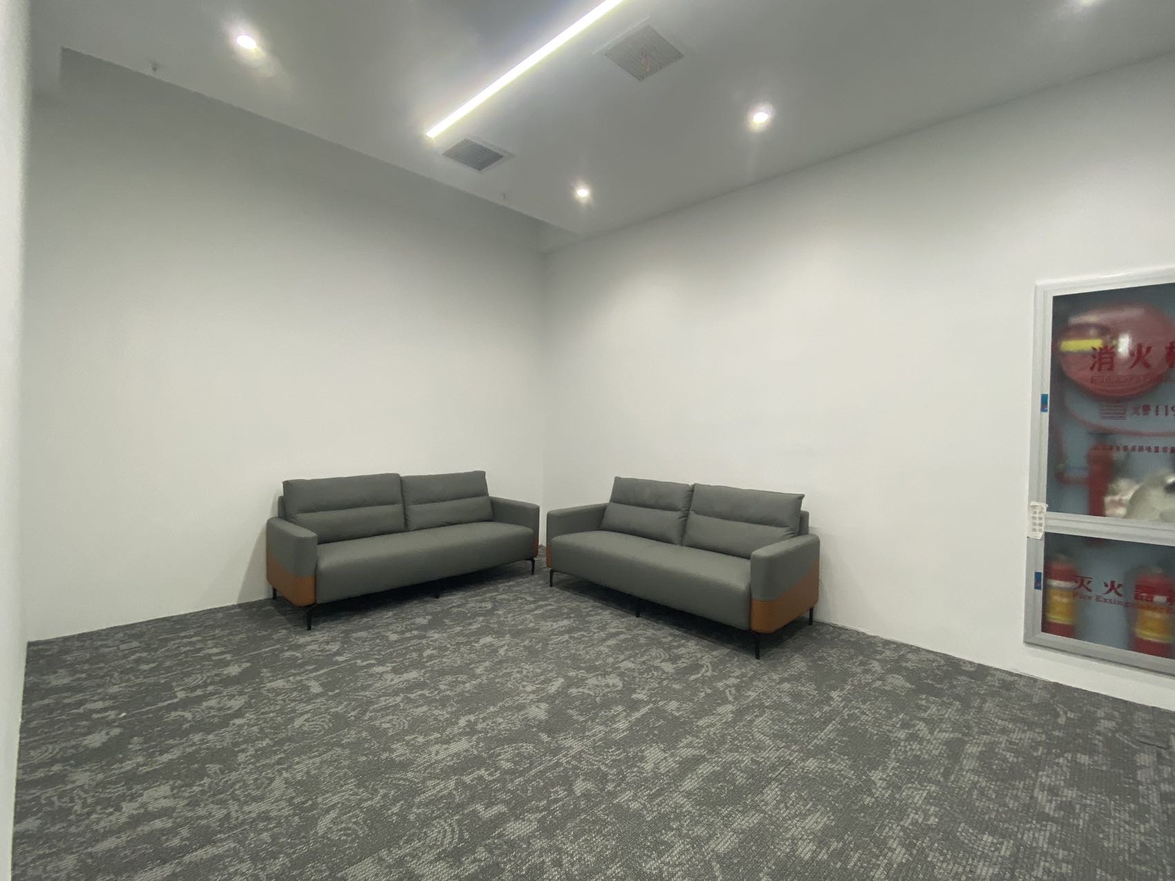 西北湖国金中心