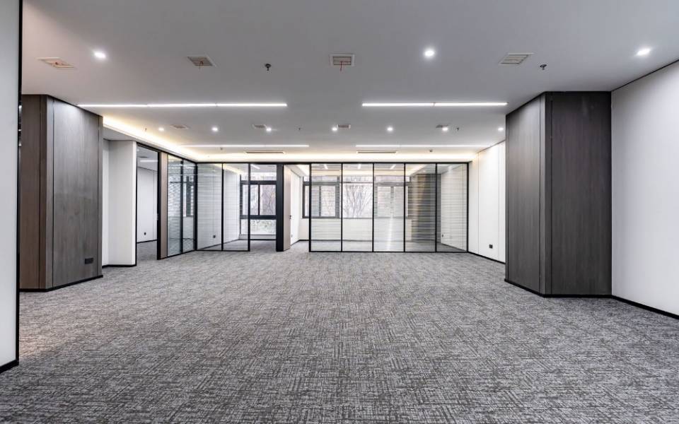 高新区西安软件园300㎡精装办公室出租