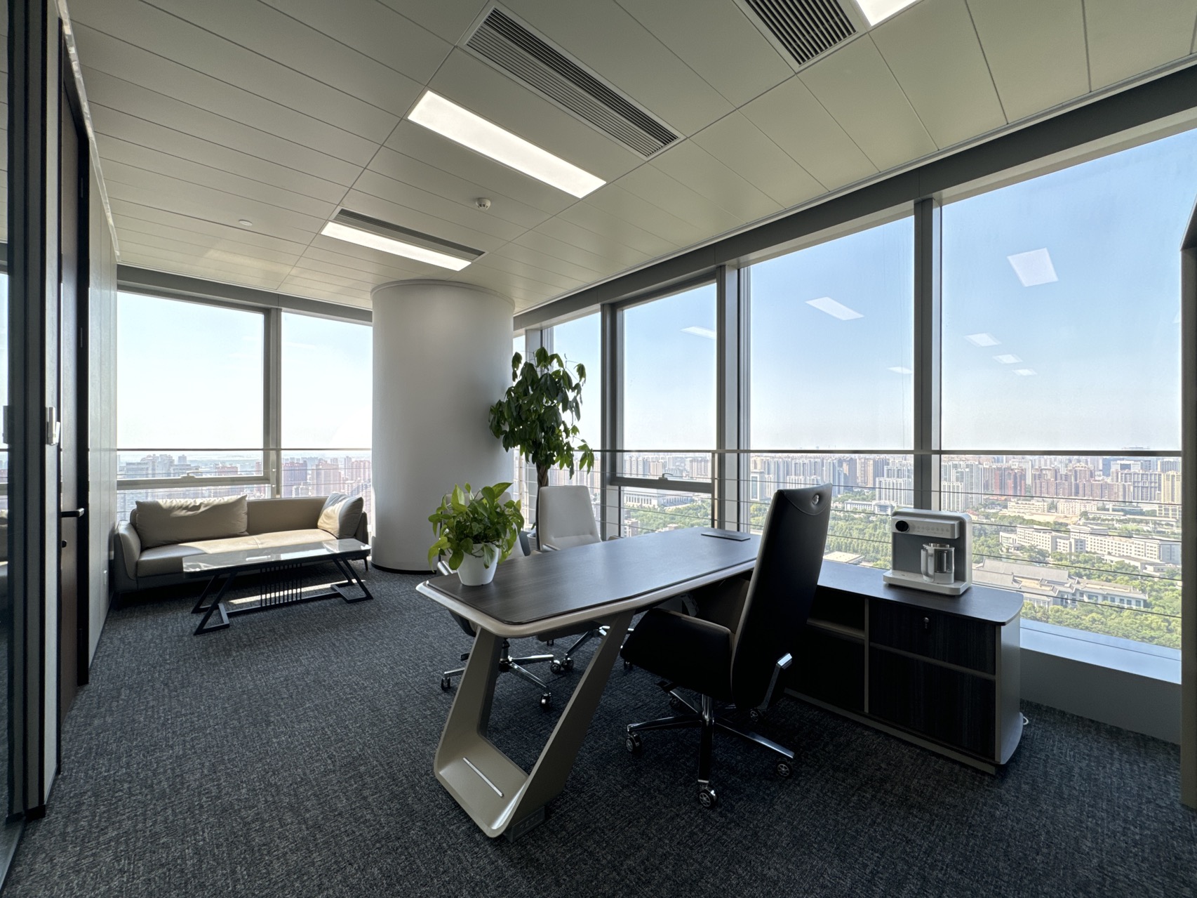 高新区锦业路绿地中心超高区双面采光办公室出租