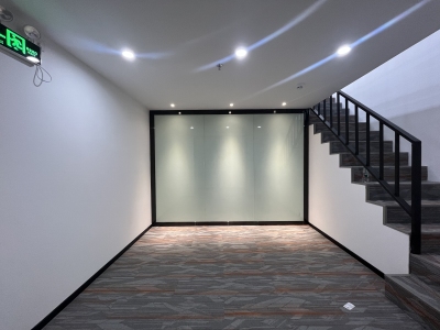 英龙展业大厦