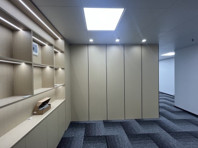 耀华创建大厦