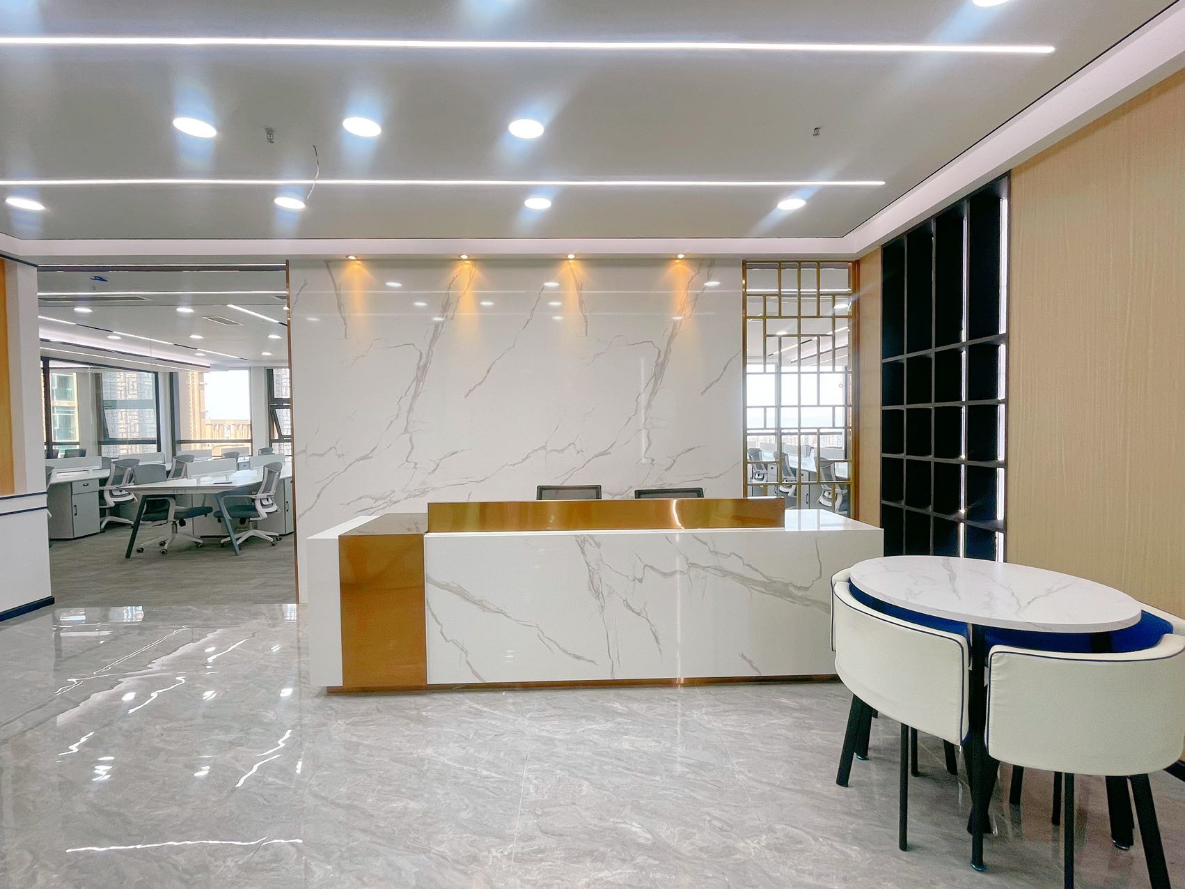 南北通透,次新小区,黄金地段,楼层好,采光很棒,性价比高