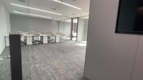 西北湖国金中心