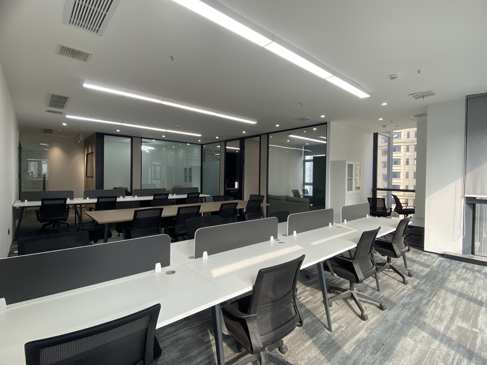 汉口火车站旁最佳甲级写字楼捷龙大厦