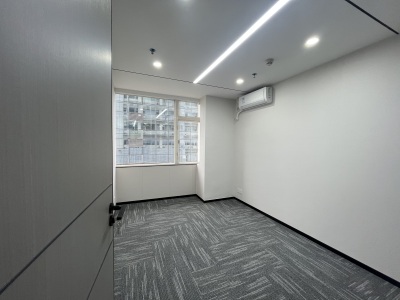 英龙展业大厦