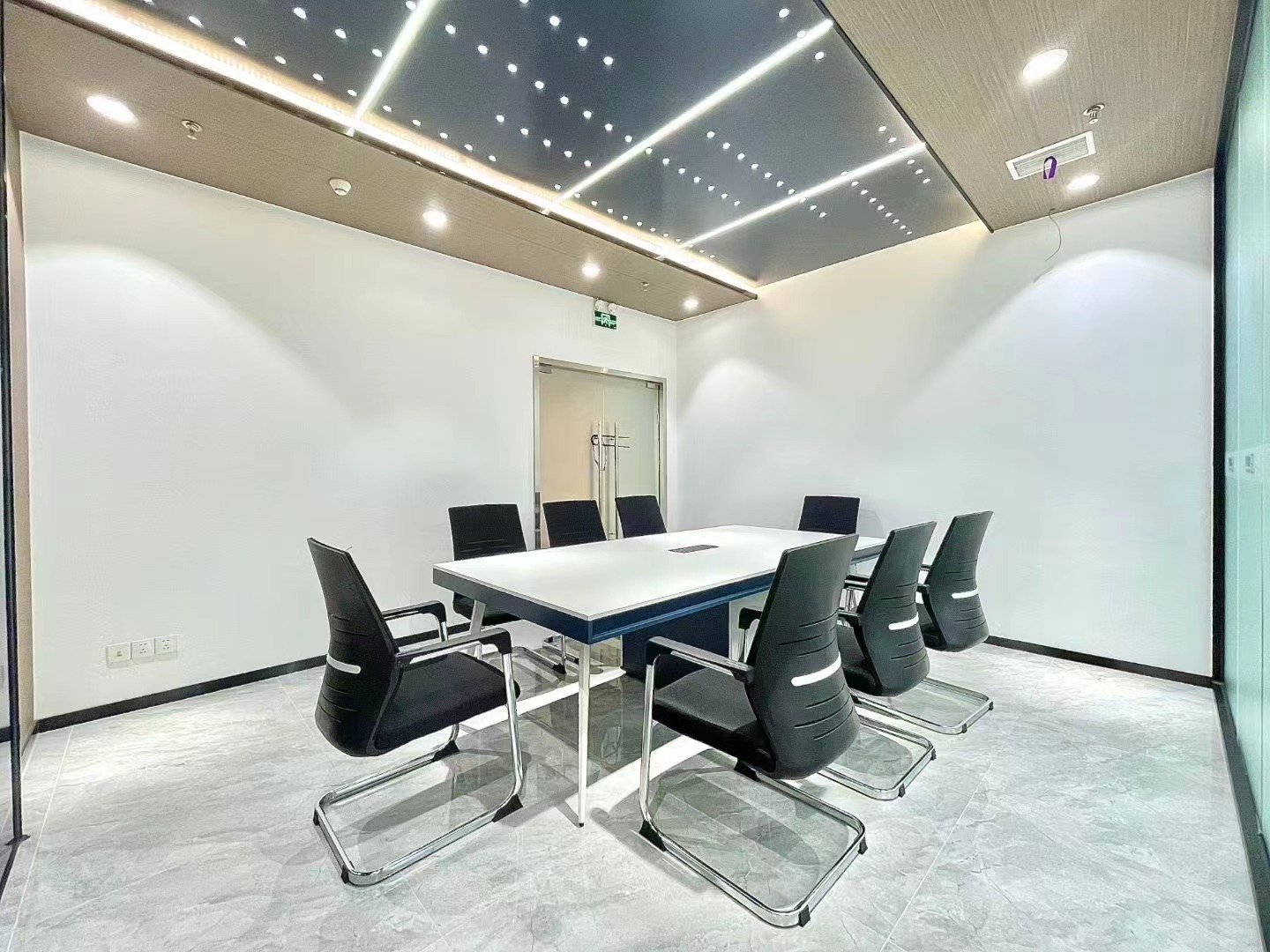 东方希望天祥广场