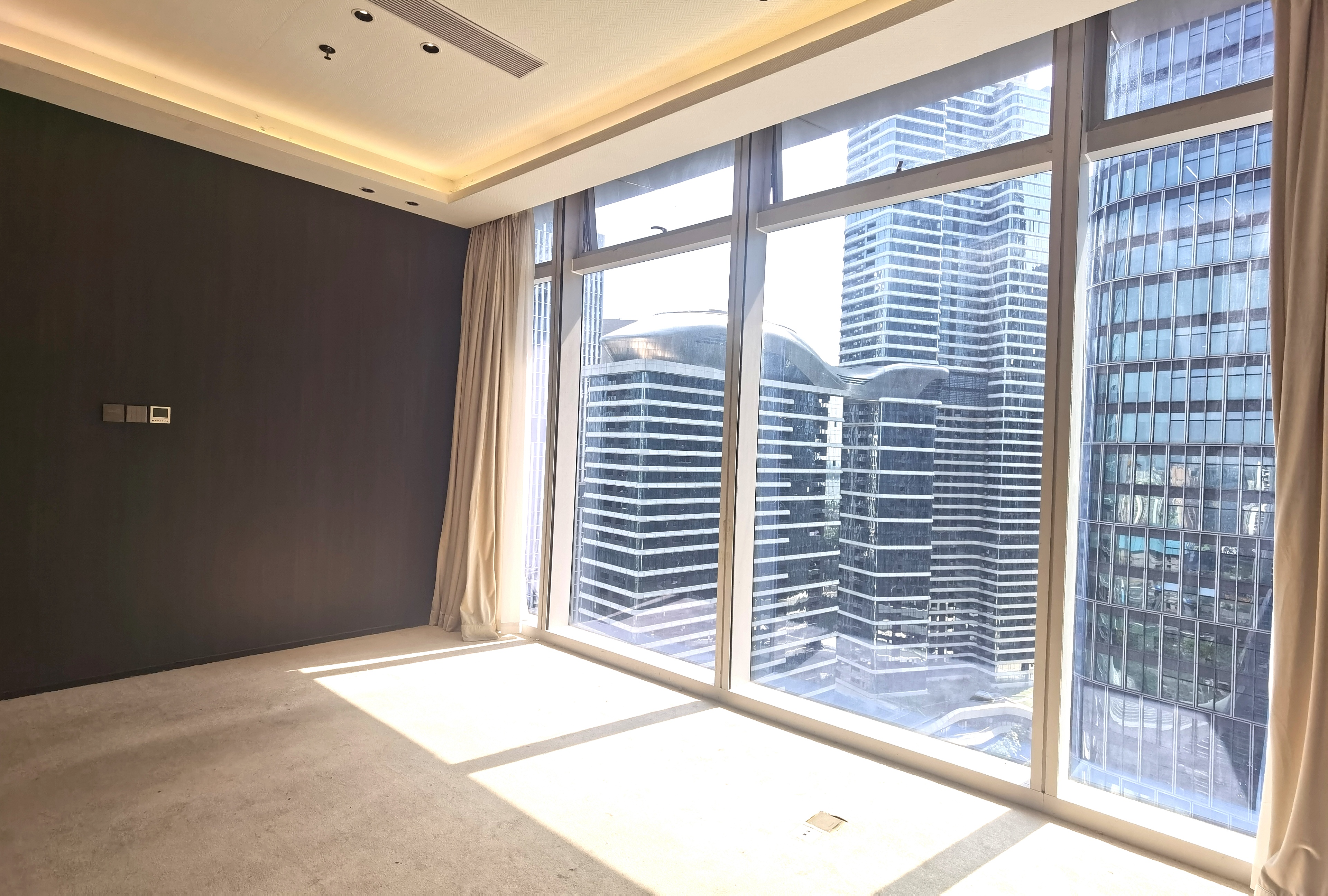 卓越前海壹号