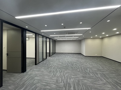英龙展业大厦