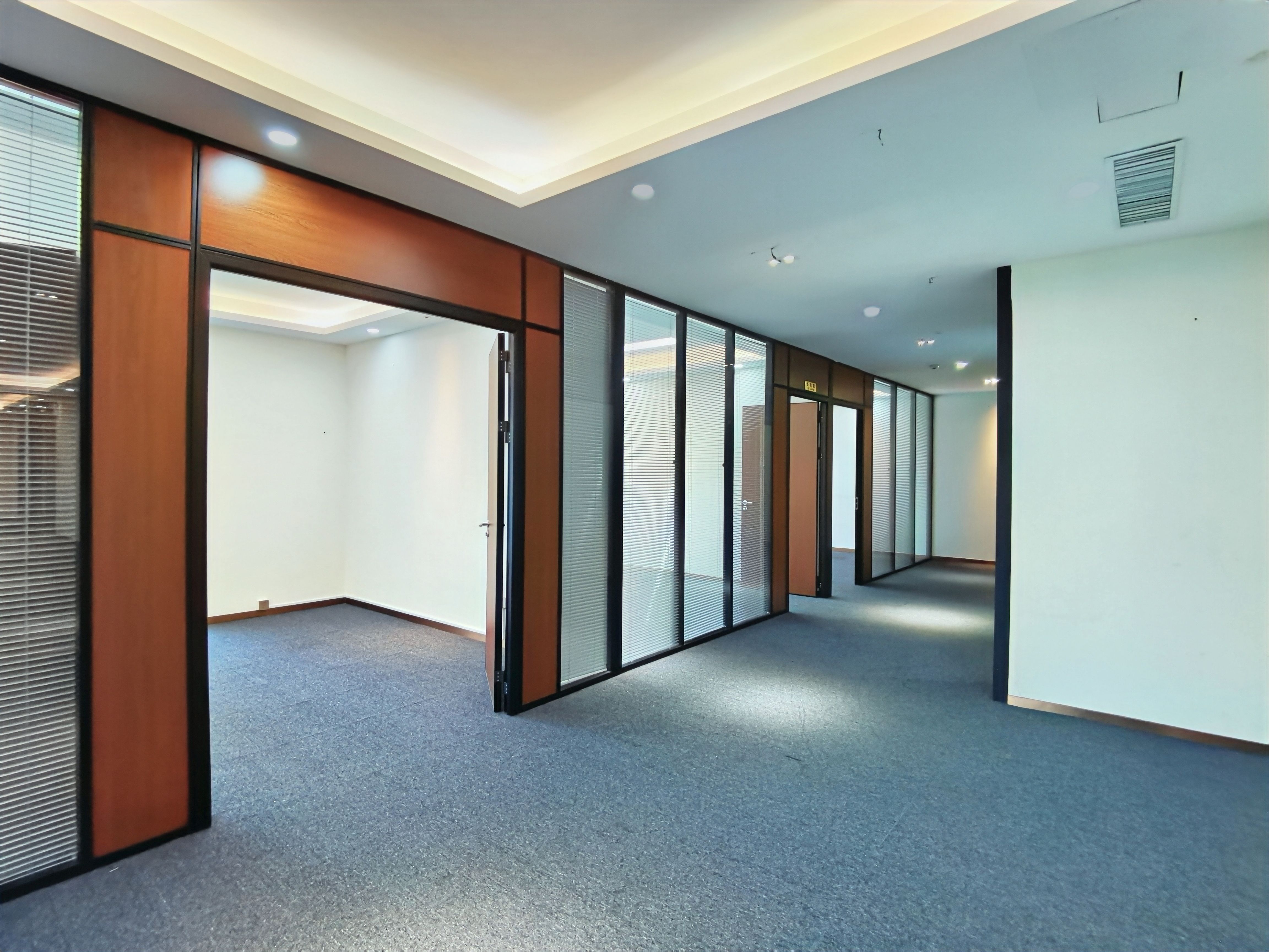 卓越时代广场一期