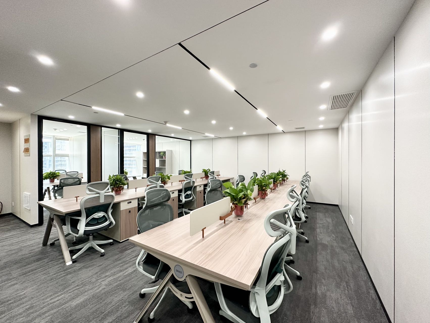 高新区科技路禾盛京广中心170㎡精装办公室出租