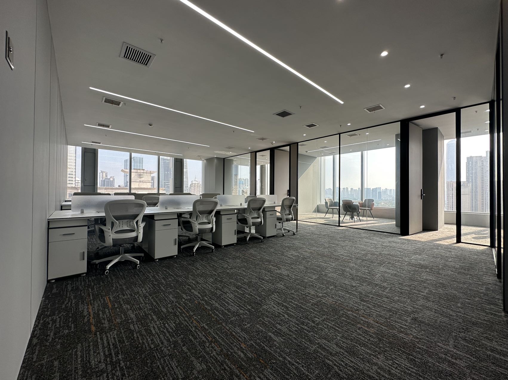 西北湖国金中心