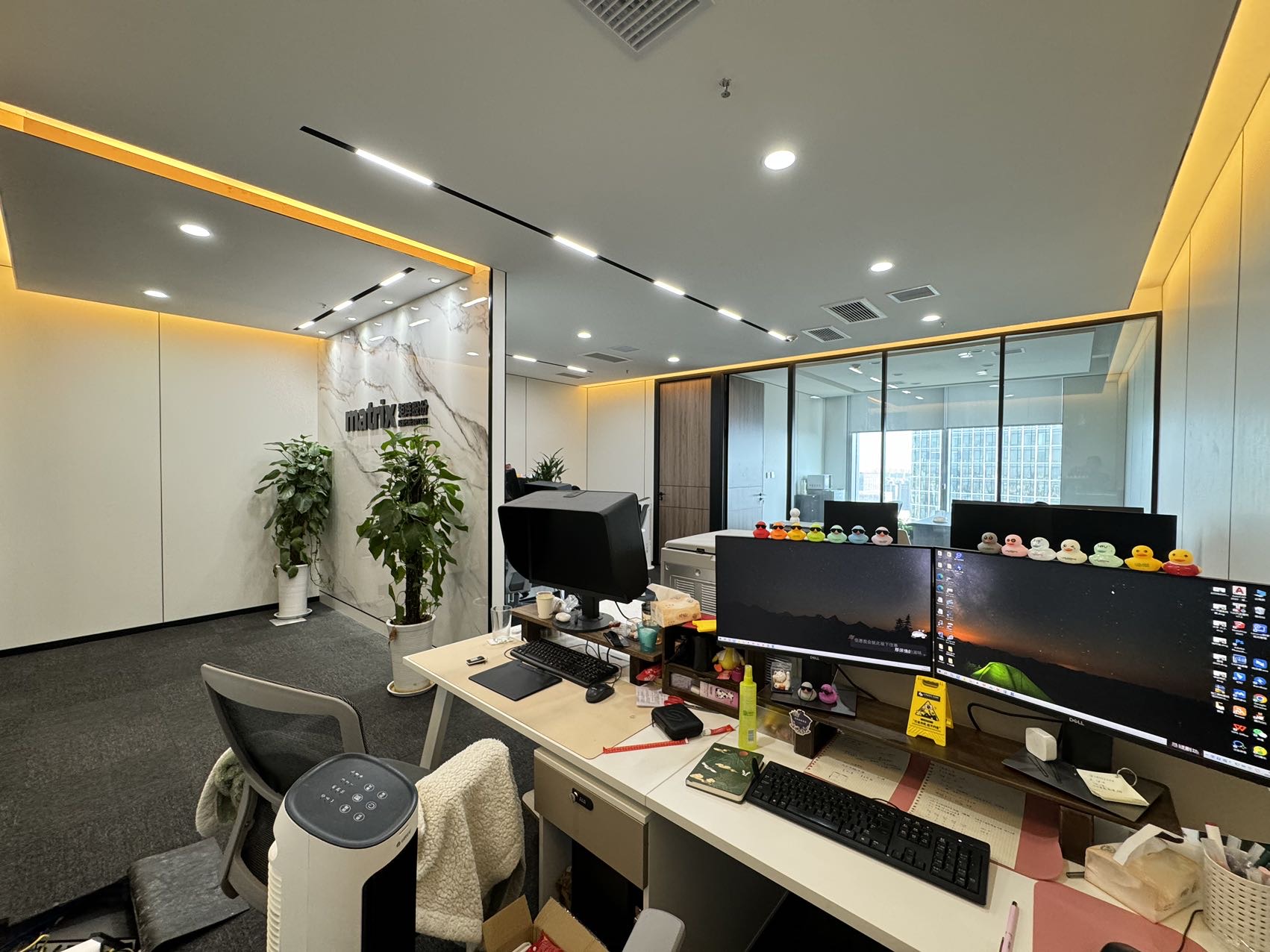 高新区双子塔绿地中心精装全套家私小户型