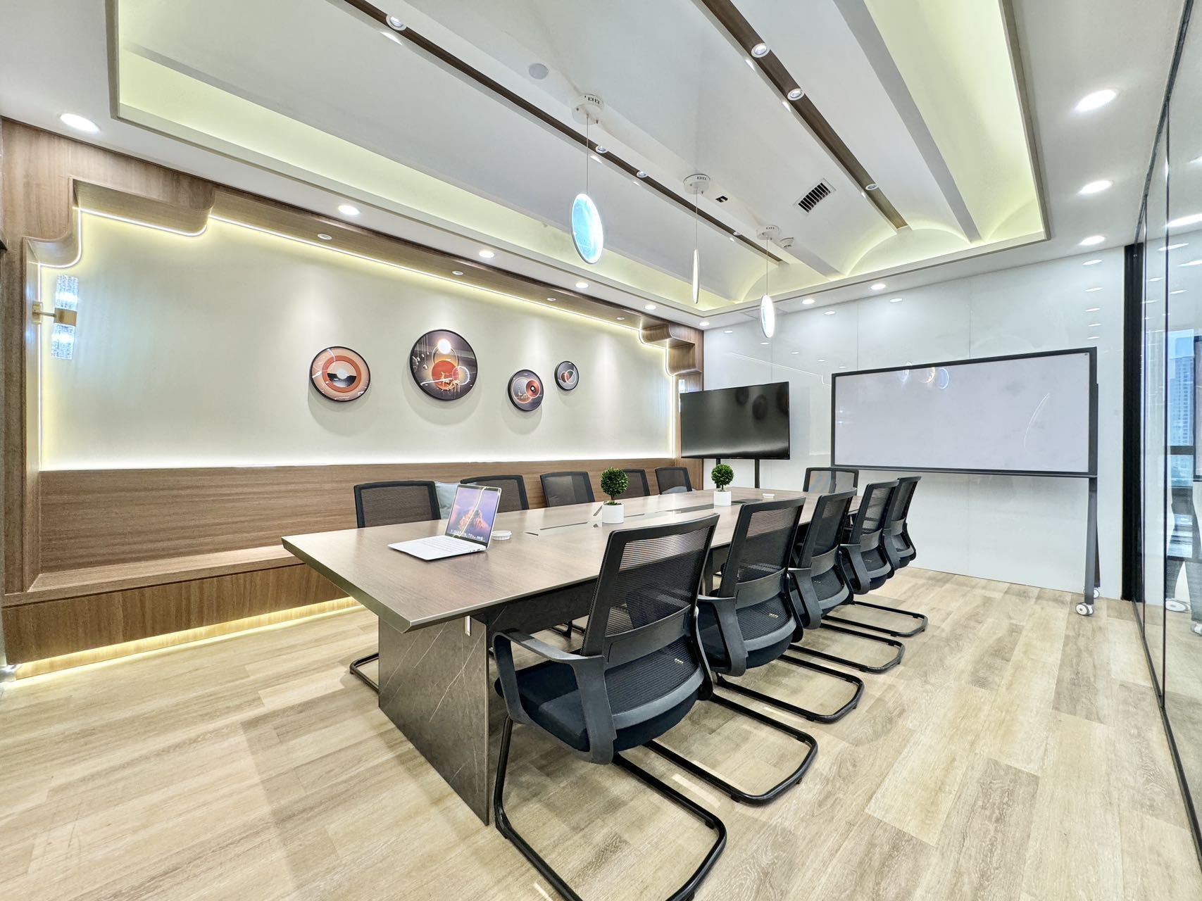 东方希望天祥广场